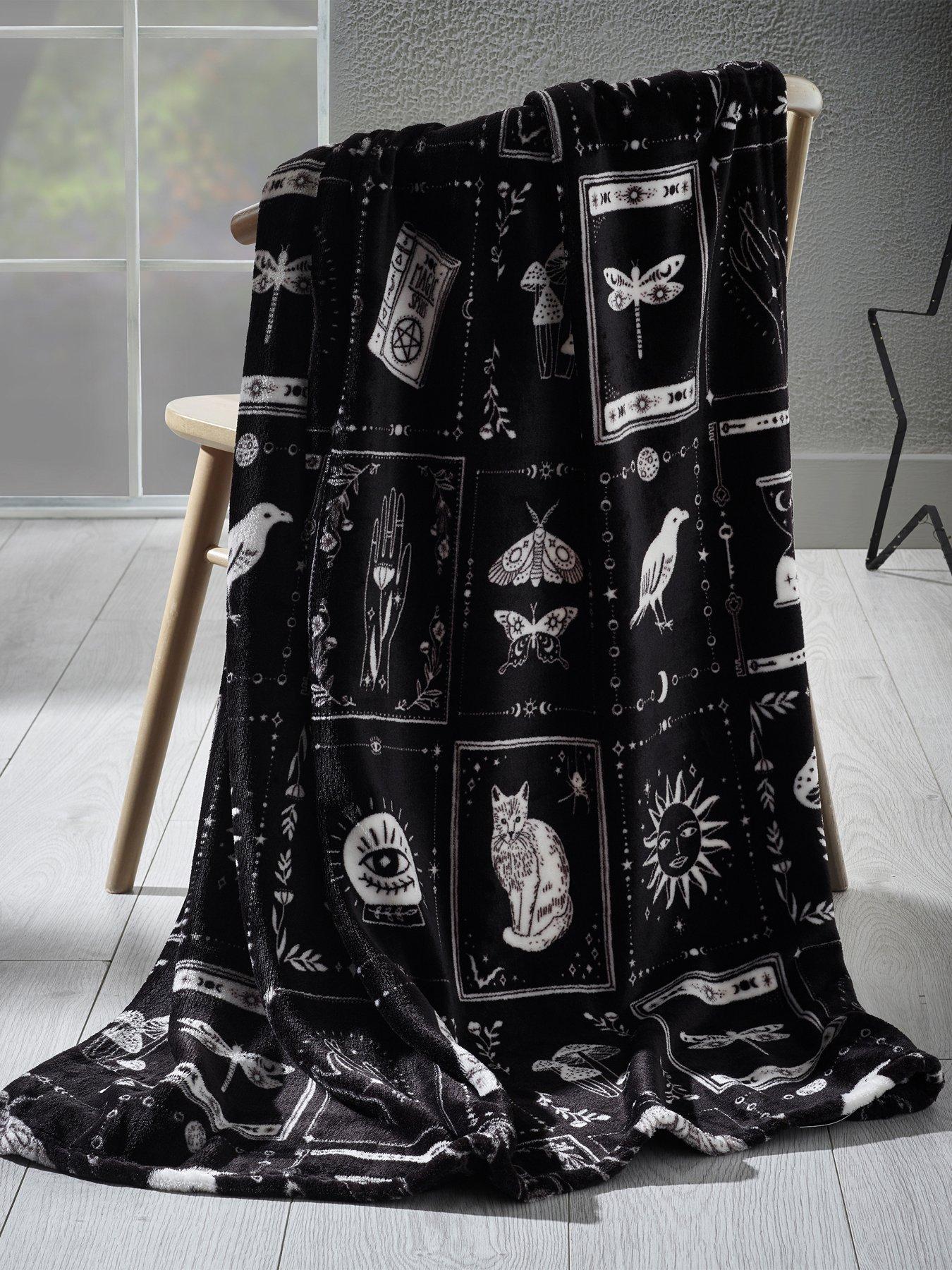 catherine-lansfield-enchanted-witchcraft-throw
