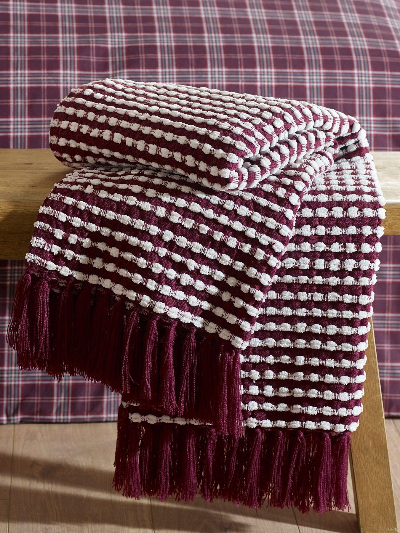 catherine-lansfield-stab-stitch-throw