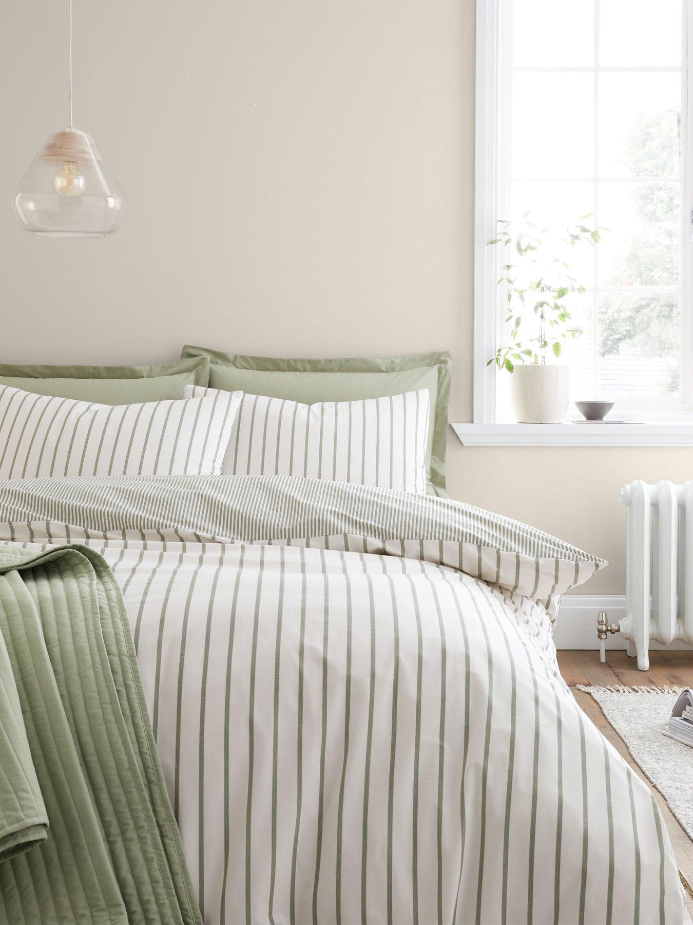 bianca-hampton-stripe-200-thread-count-cotton-reversible-duvet-set-greenfront