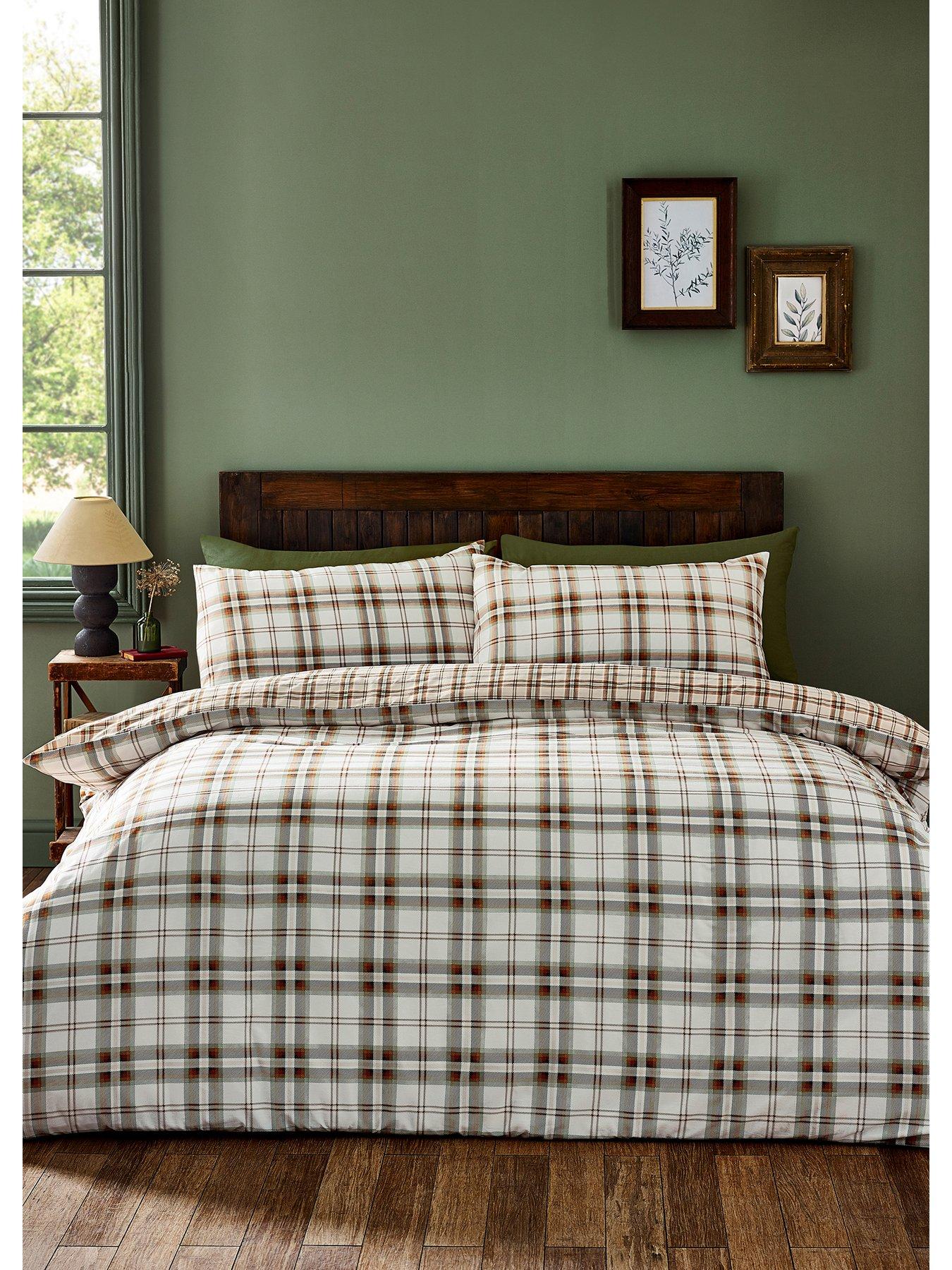Image 1 of 5 of Catherine Lansfield Kelso Check Duvet Set