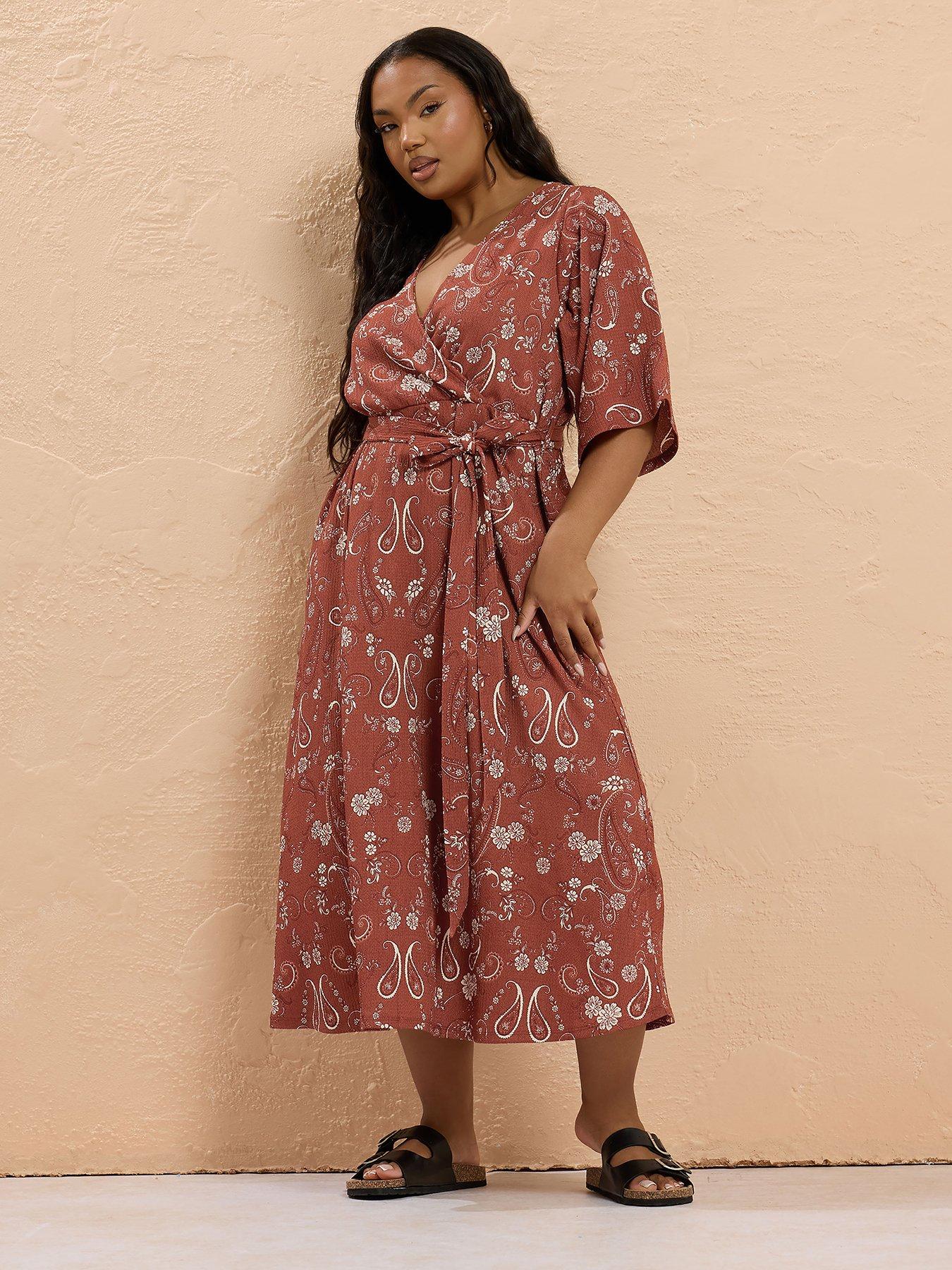 undefined Curve Wrap Kimono Dress - Brown