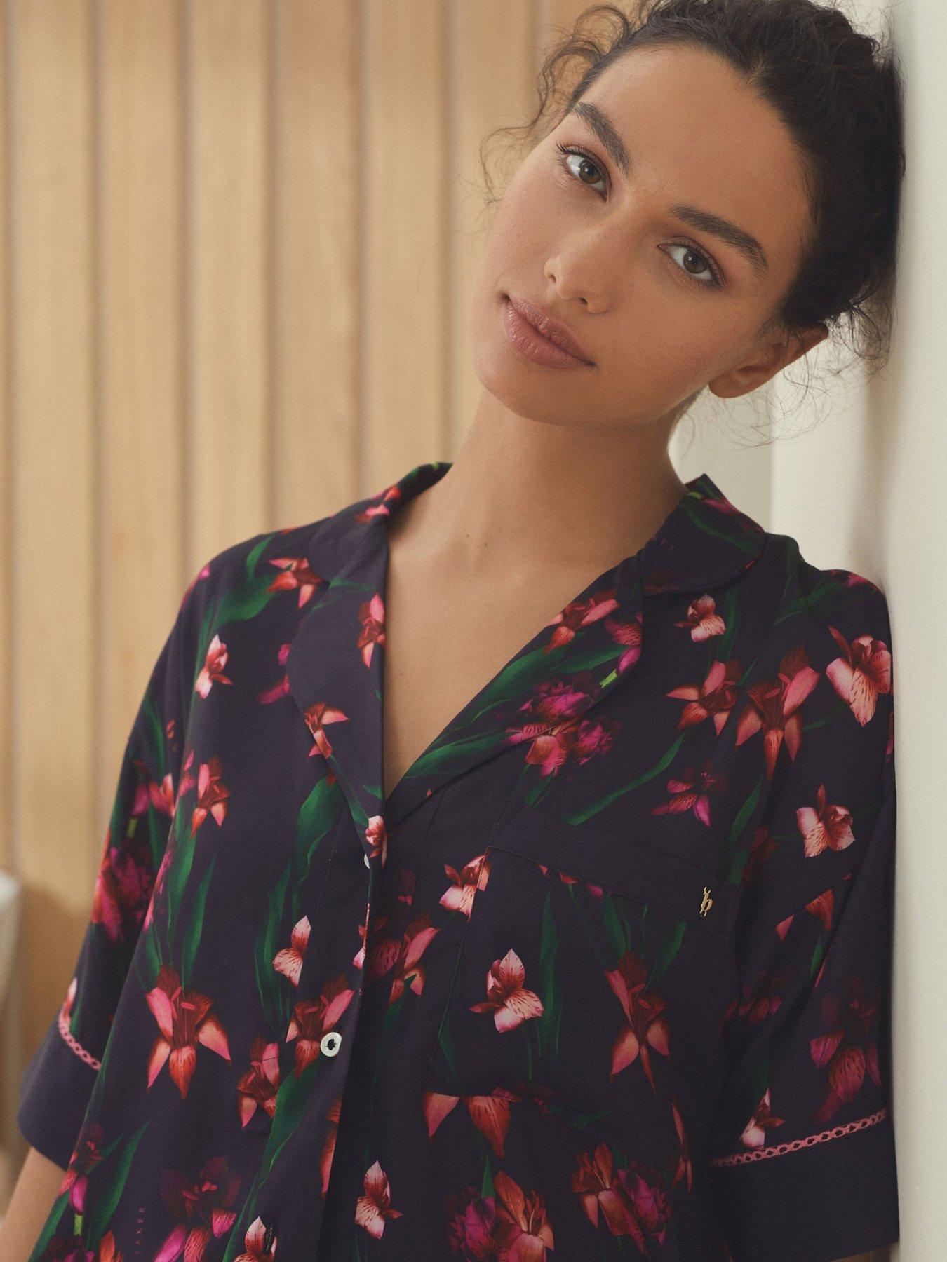 Image 3 of 6 of B By Ted Baker Floral Satin Pyjama Set - Navy