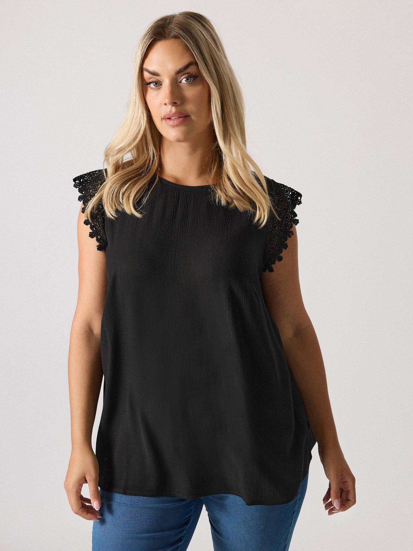 yours-curve-crinkle-crochet-vest-black