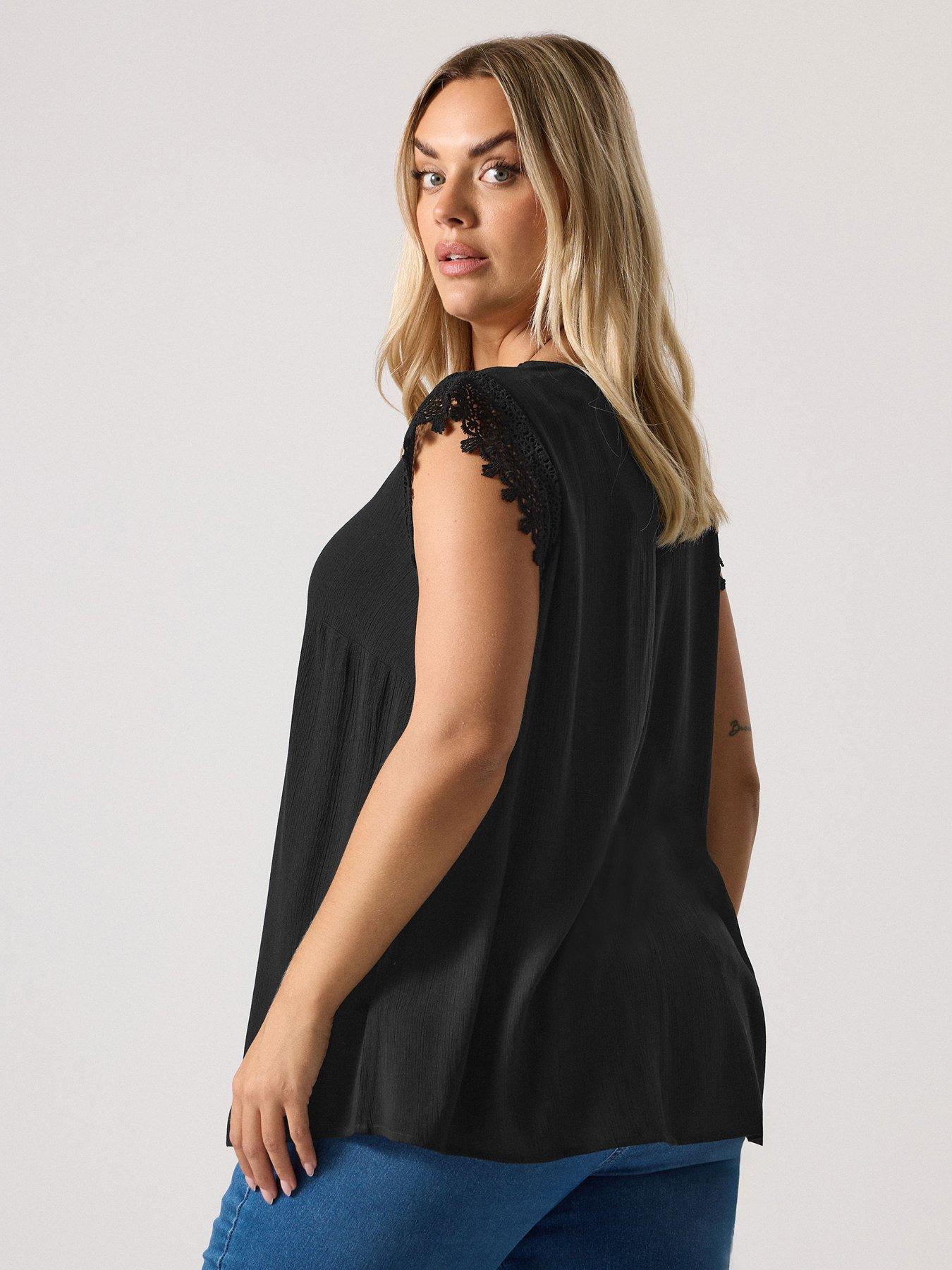 Image 2 of 4 of Yours Curve Crinkle Crochet Vest - Black