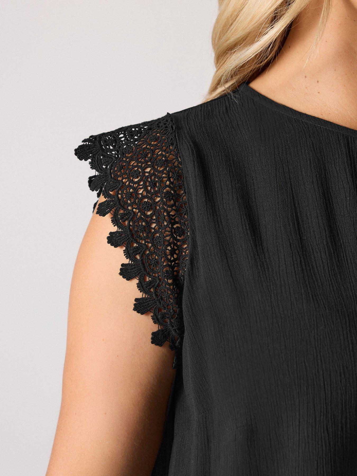 Image 4 of 4 of Yours Curve Crinkle Crochet Vest - Black