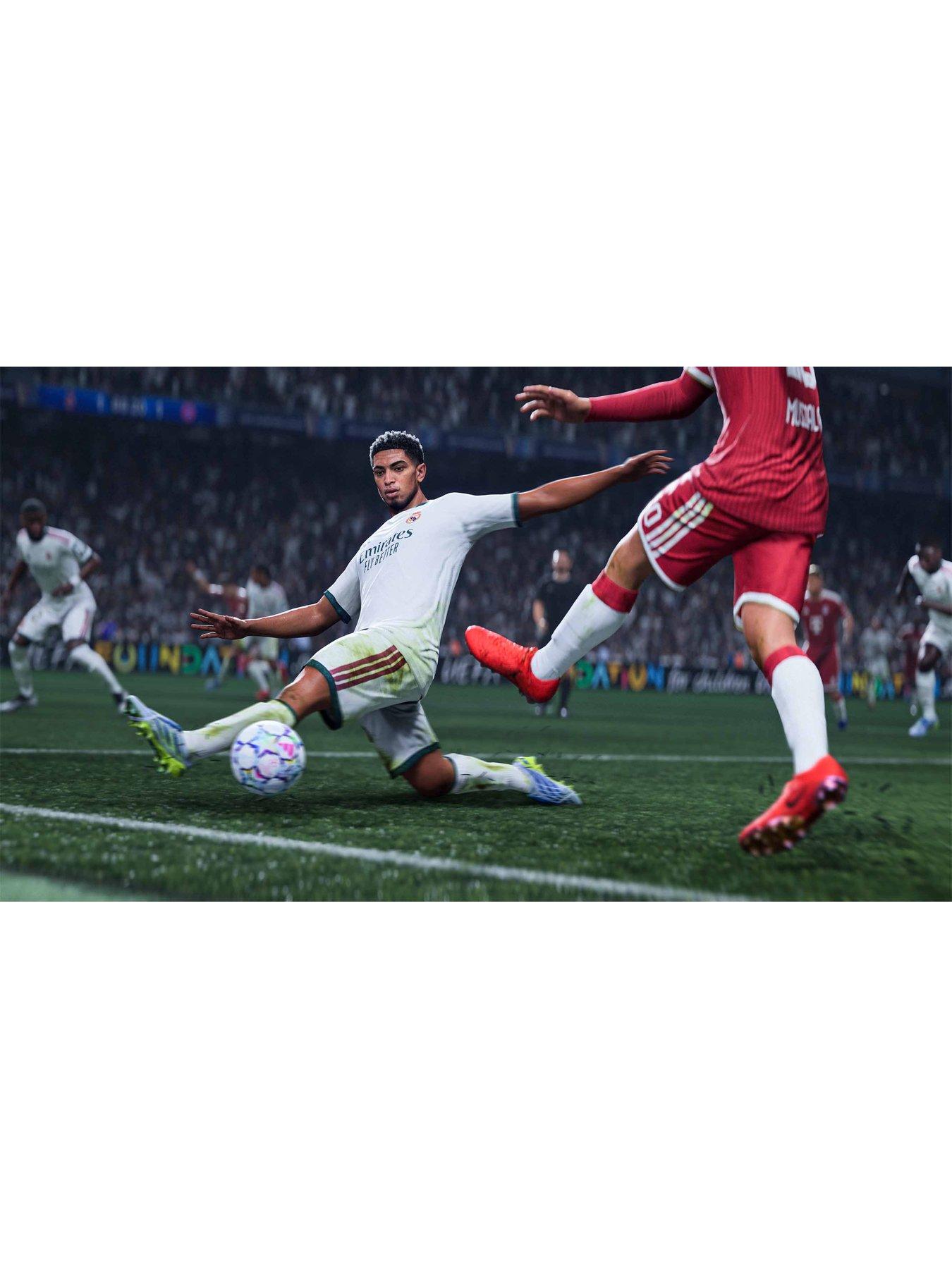 Image 3 of 8 of Xbox EA SPORTS FC&trade; 27 - Xbox&nbsp;Series X
