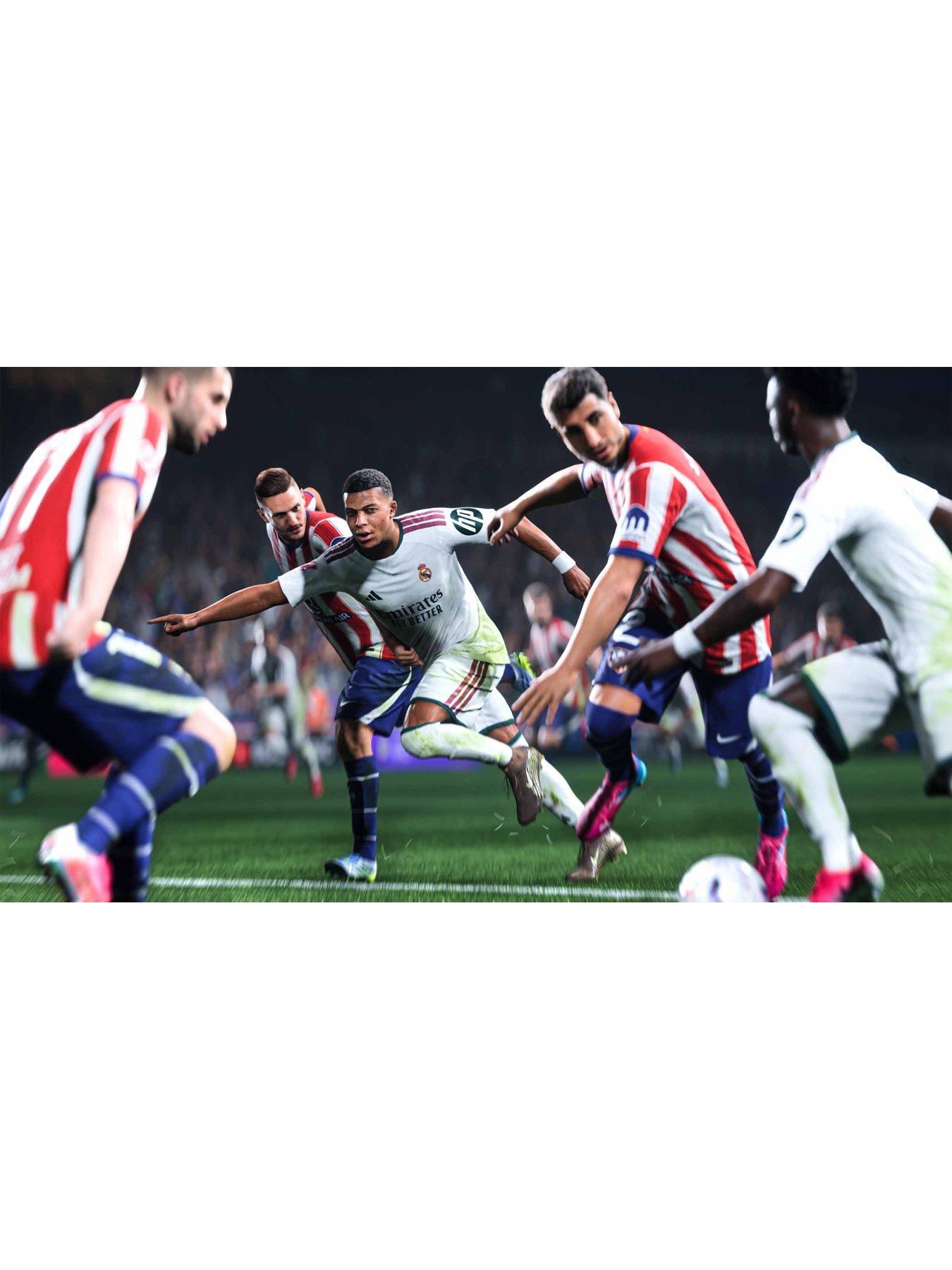 Image 4 of 8 of Xbox EA SPORTS FC&trade; 27 - Xbox&nbsp;Series X