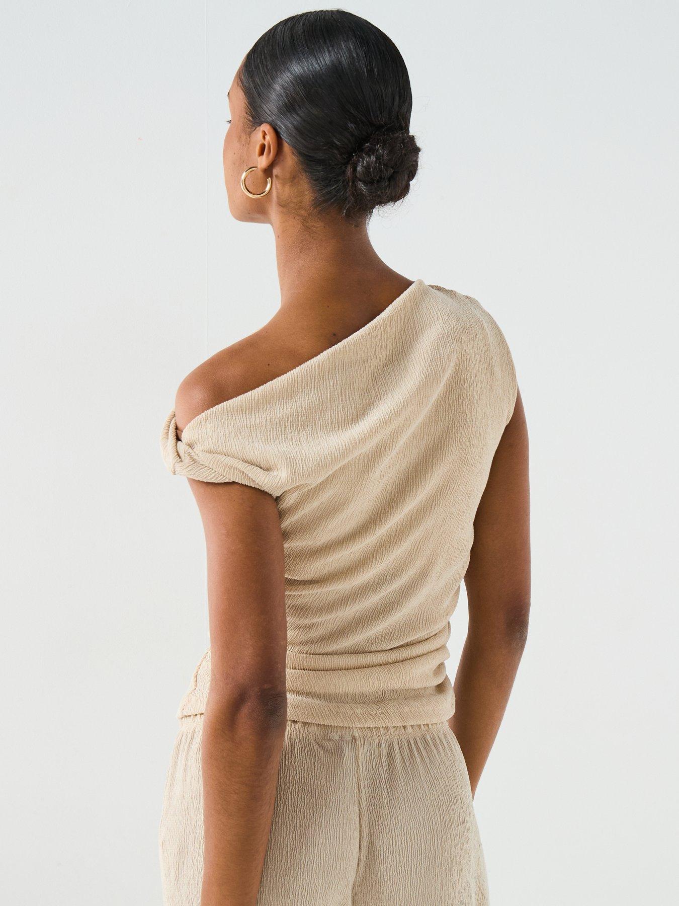 Image 2 of 6 of Vero Moda Luna Sleeveless Top - Cream