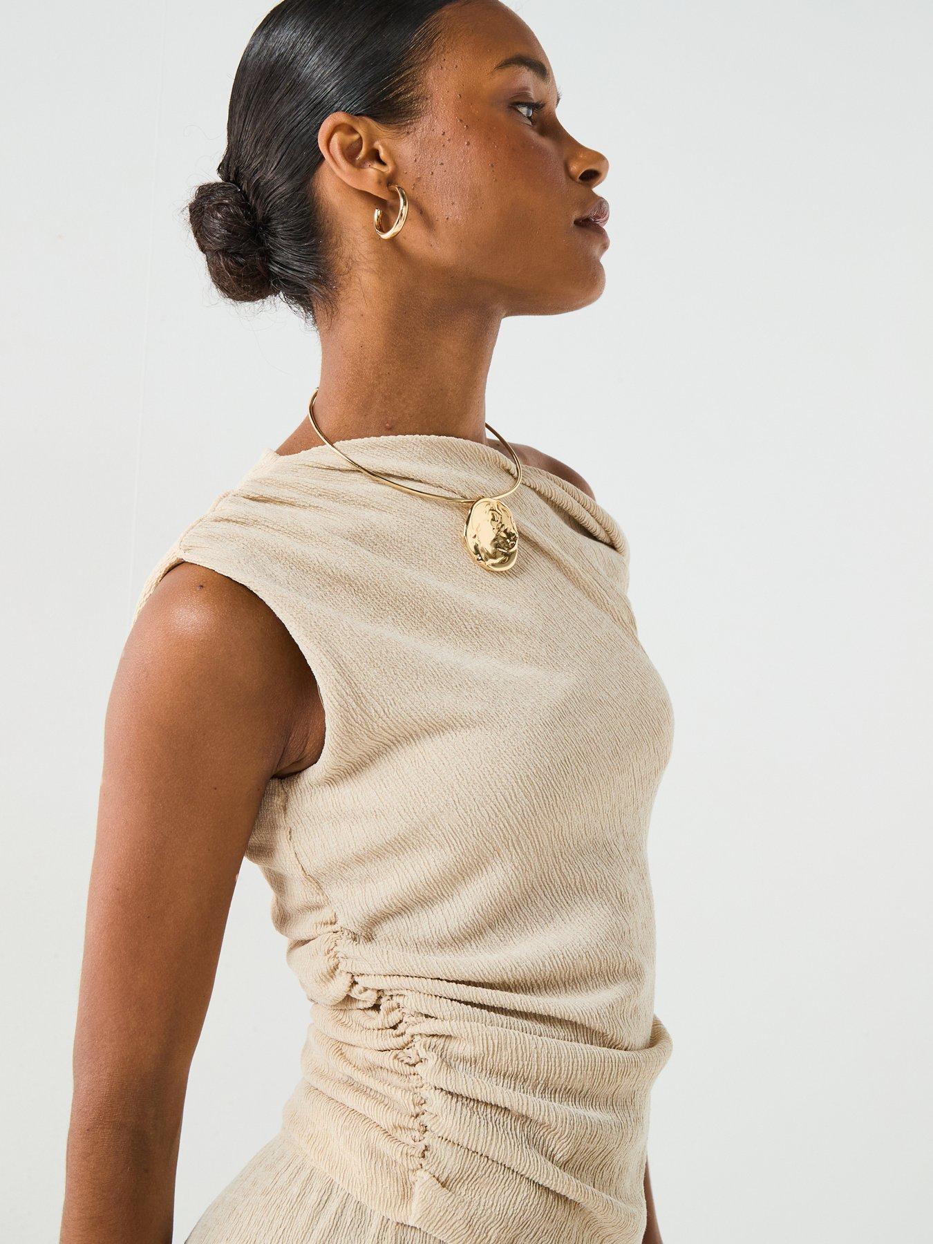 Image 4 of 6 of Vero Moda Luna Sleeveless Top - Cream