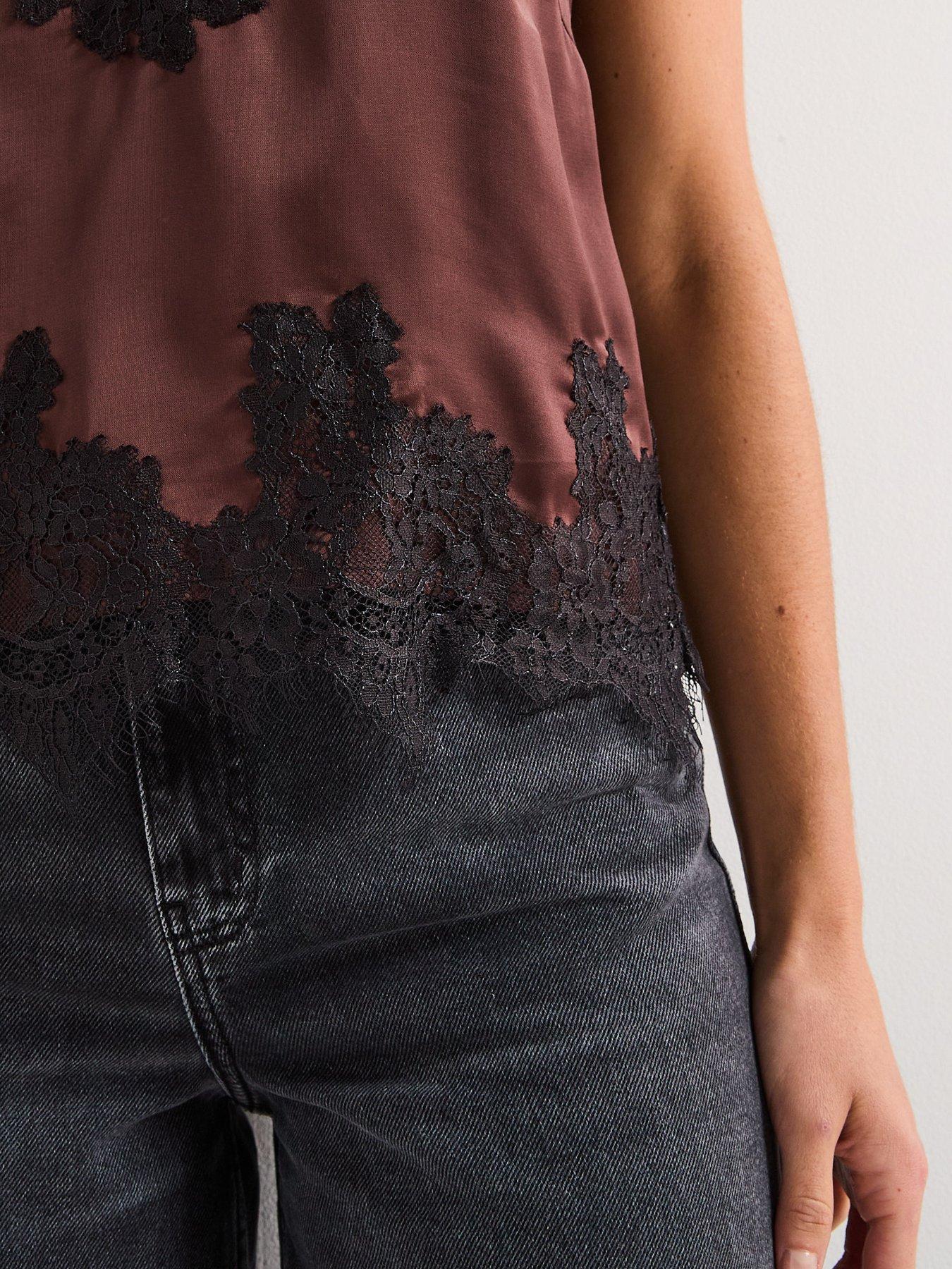 rouge-lace-singlet-top-browndetail