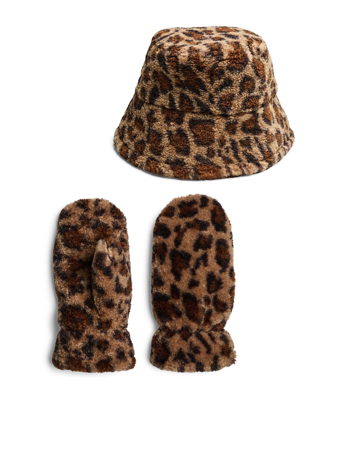 pieces-teddy-bucket-hat-and-mittens-set-multi