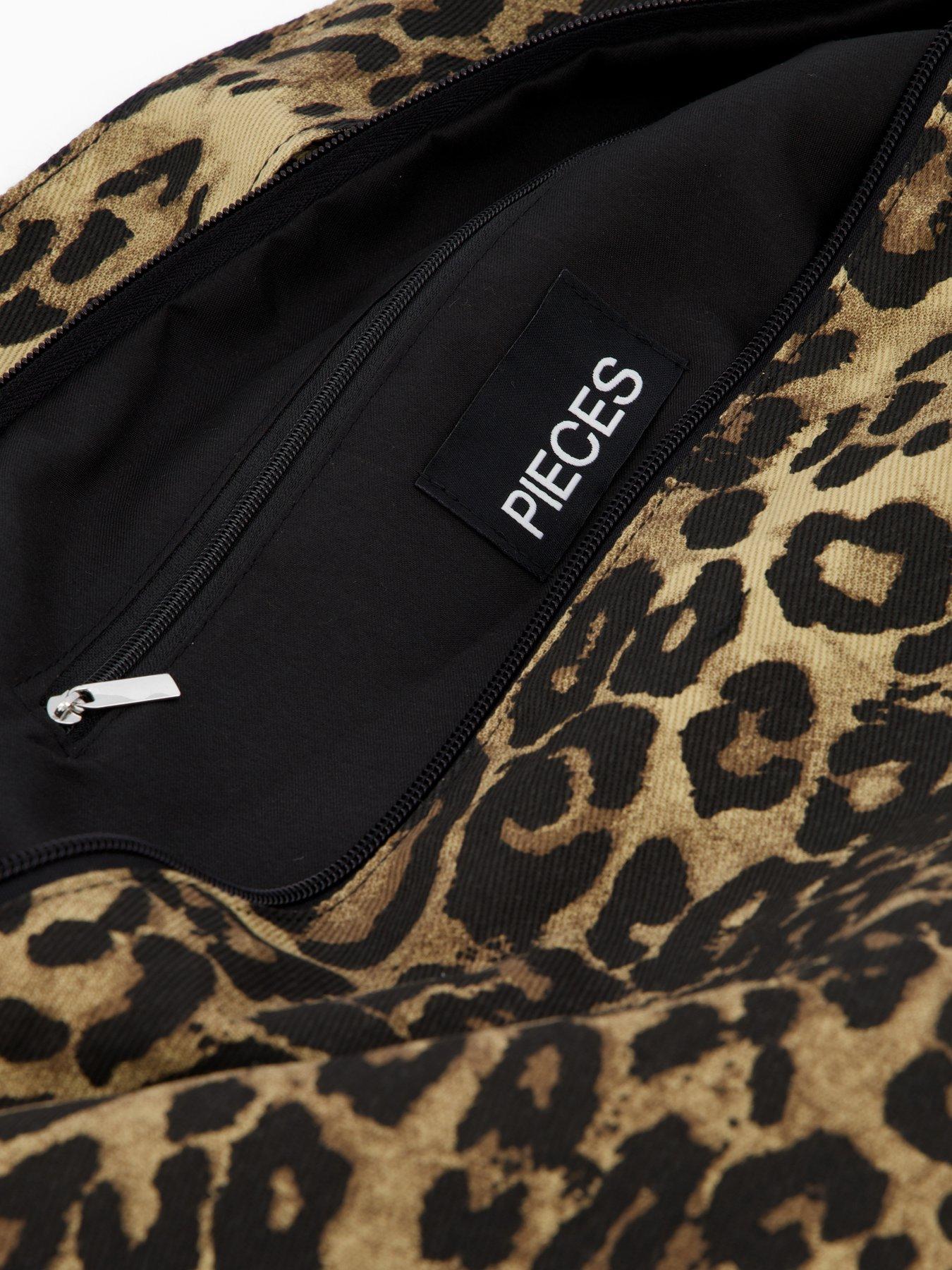 pieces-pcamanda-fabric-leopard-xl-bumbag-multidetail