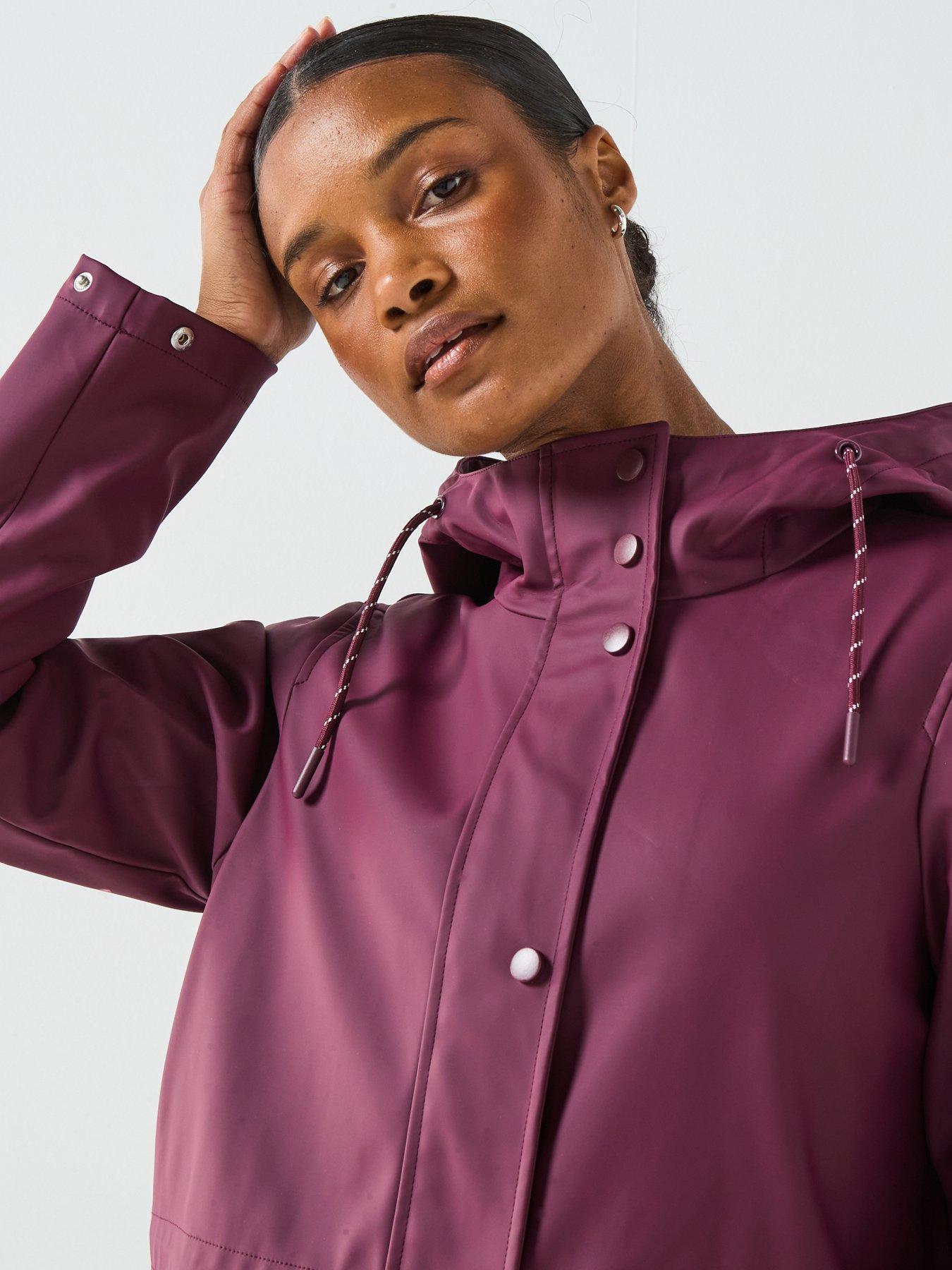 vero-moda-malou-coated-rain-jacket-redoutfit