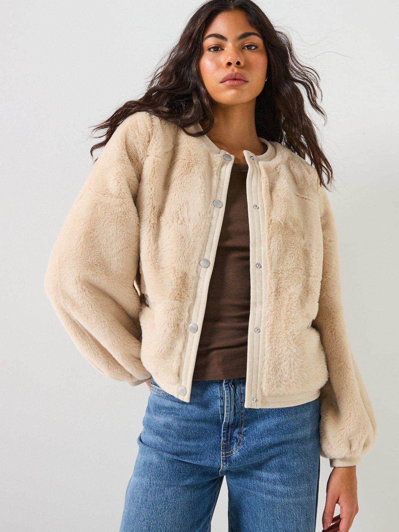 vero-moda-faux-fur-short-jacket-creamfront