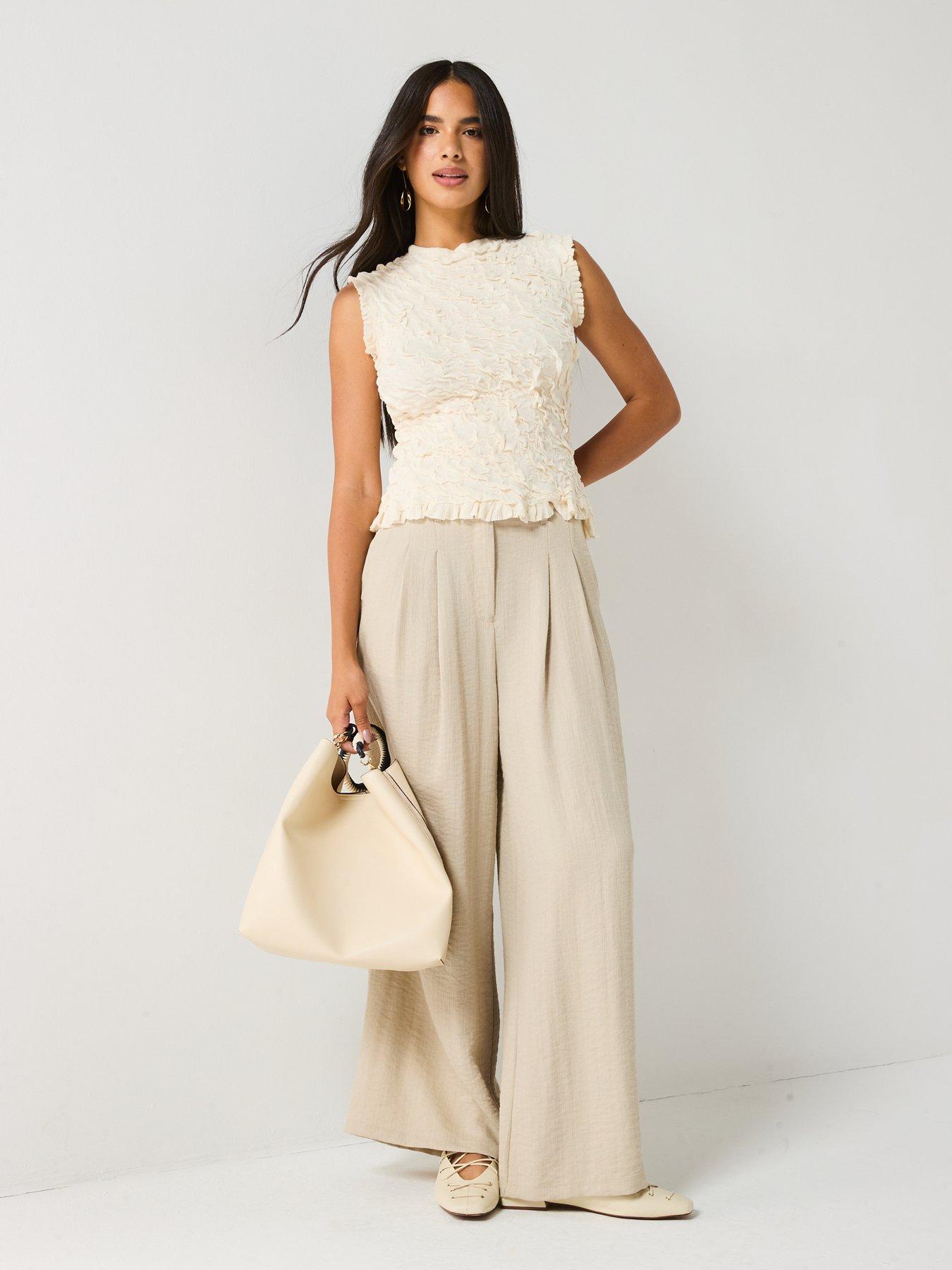 aware-stormi-short-sleeve-o-neck-knit-top-creamback