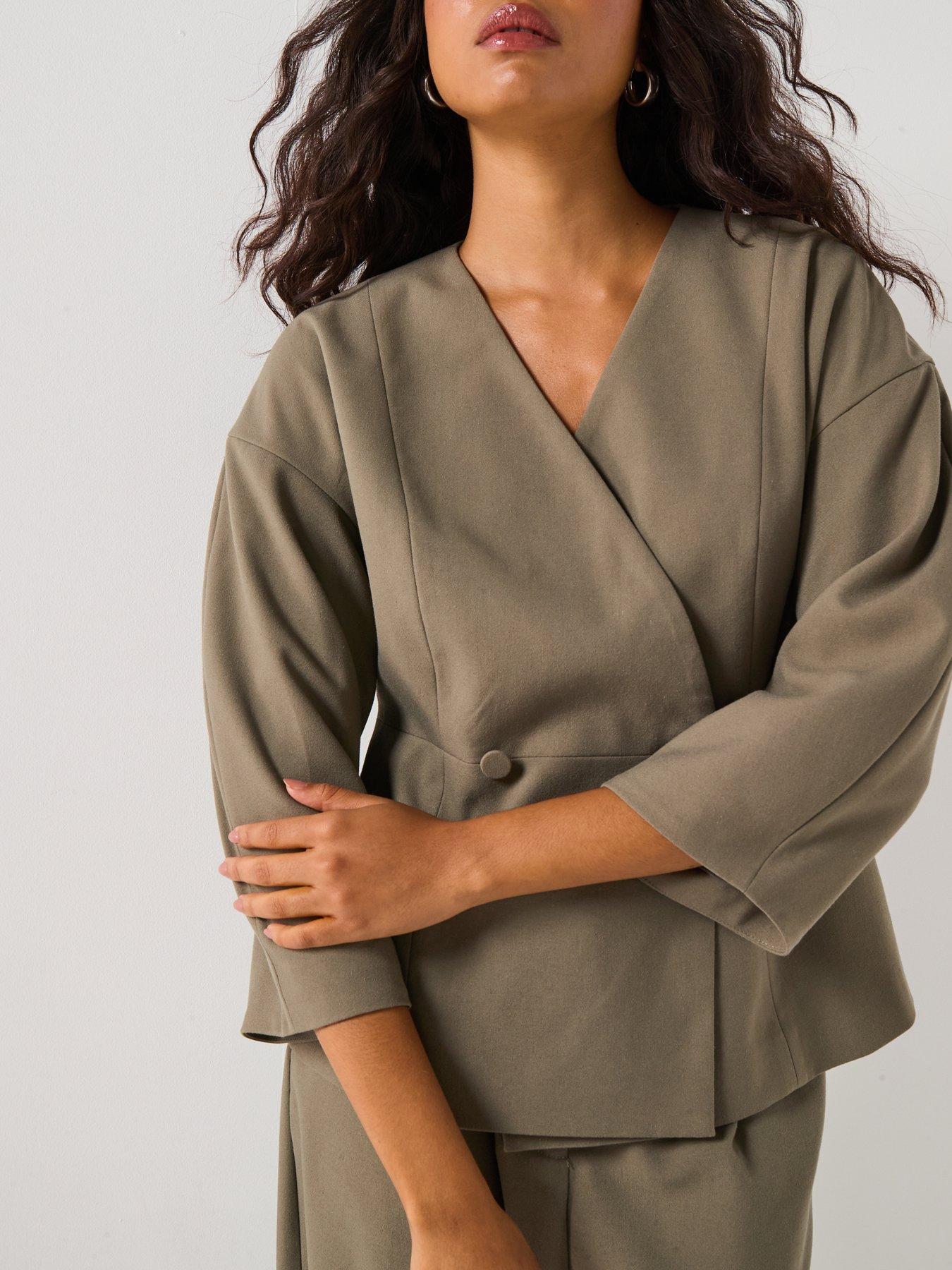 aware-sira-blazer-greenoutfit