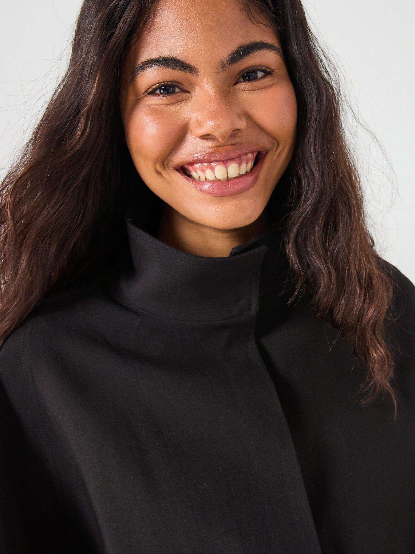 vero-moda-cape-jacket-blackoutfit