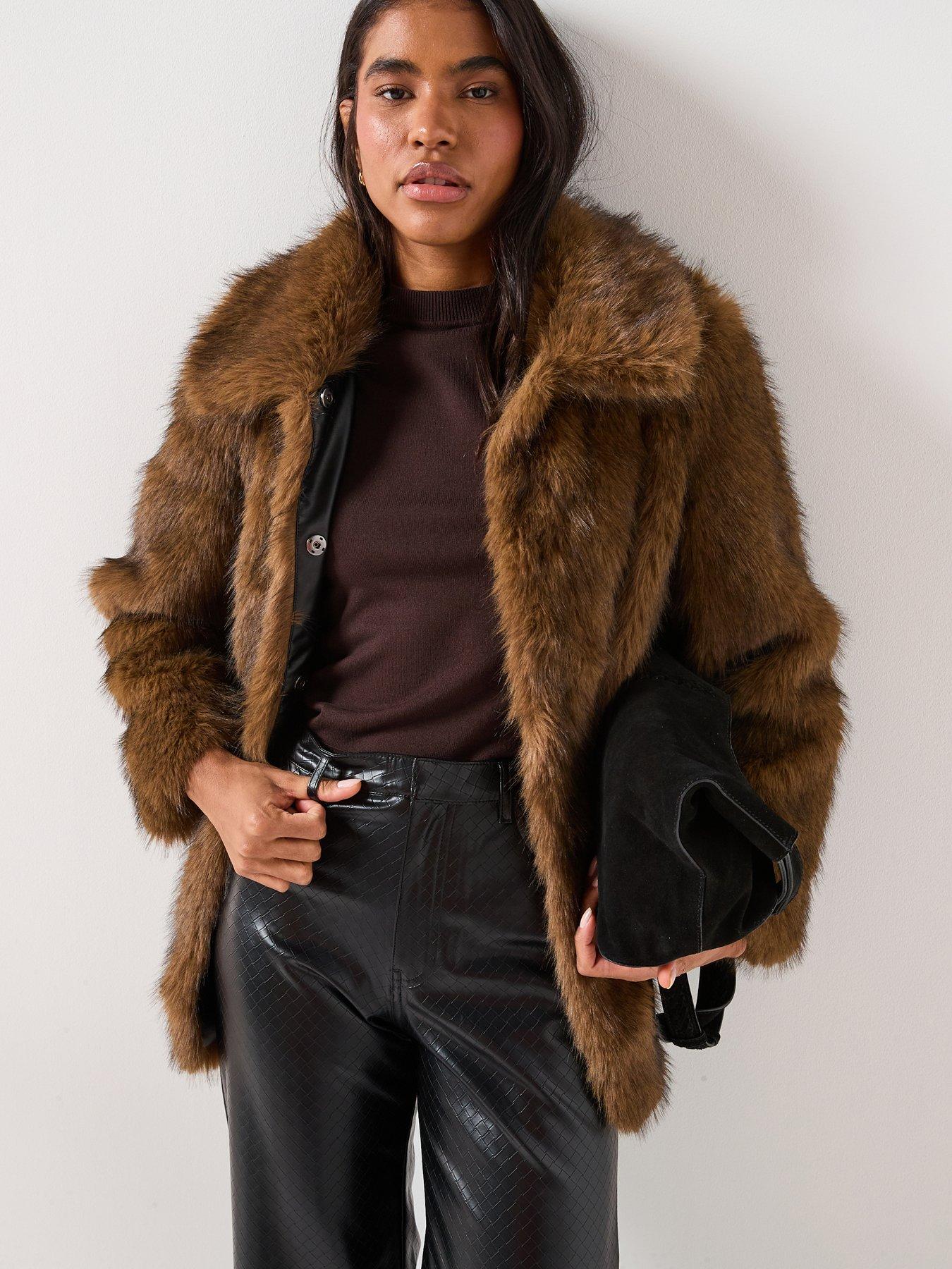 Vero Moda Gloria Faux Fur Jacket - Brown
