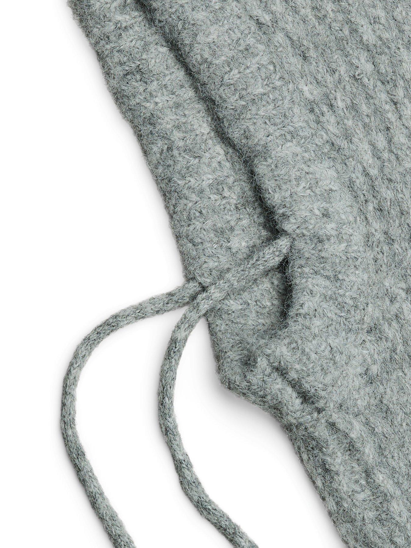 Image 3 of 3 of PIECES Balaclava - Grey