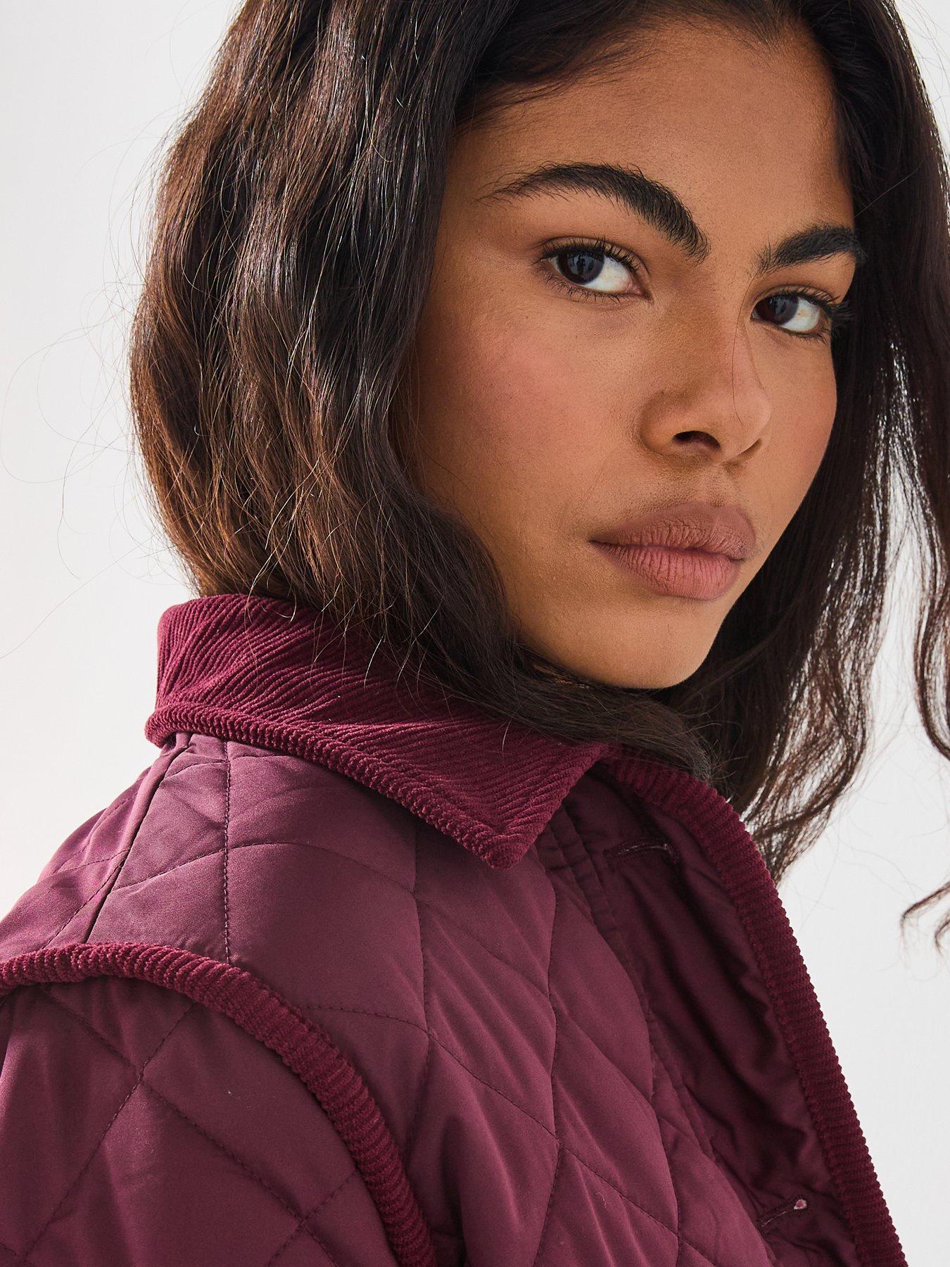 vero-moda-emily-short-quilted-collar-detail-jacket-reddetail