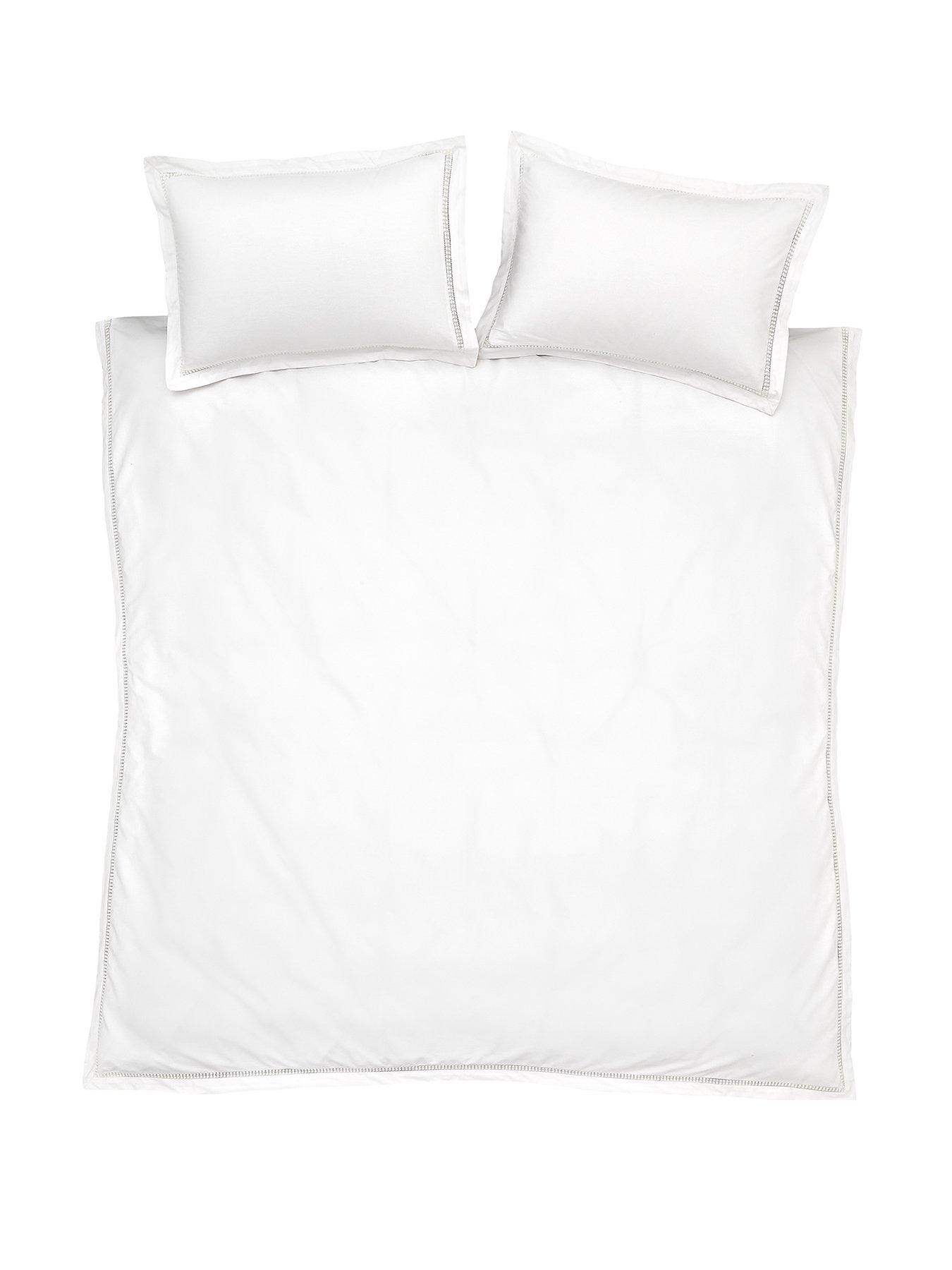 Image 2 of 6 of Bianca Oxford Lace Trim 200 Thread Count Cotton Duvet Set White