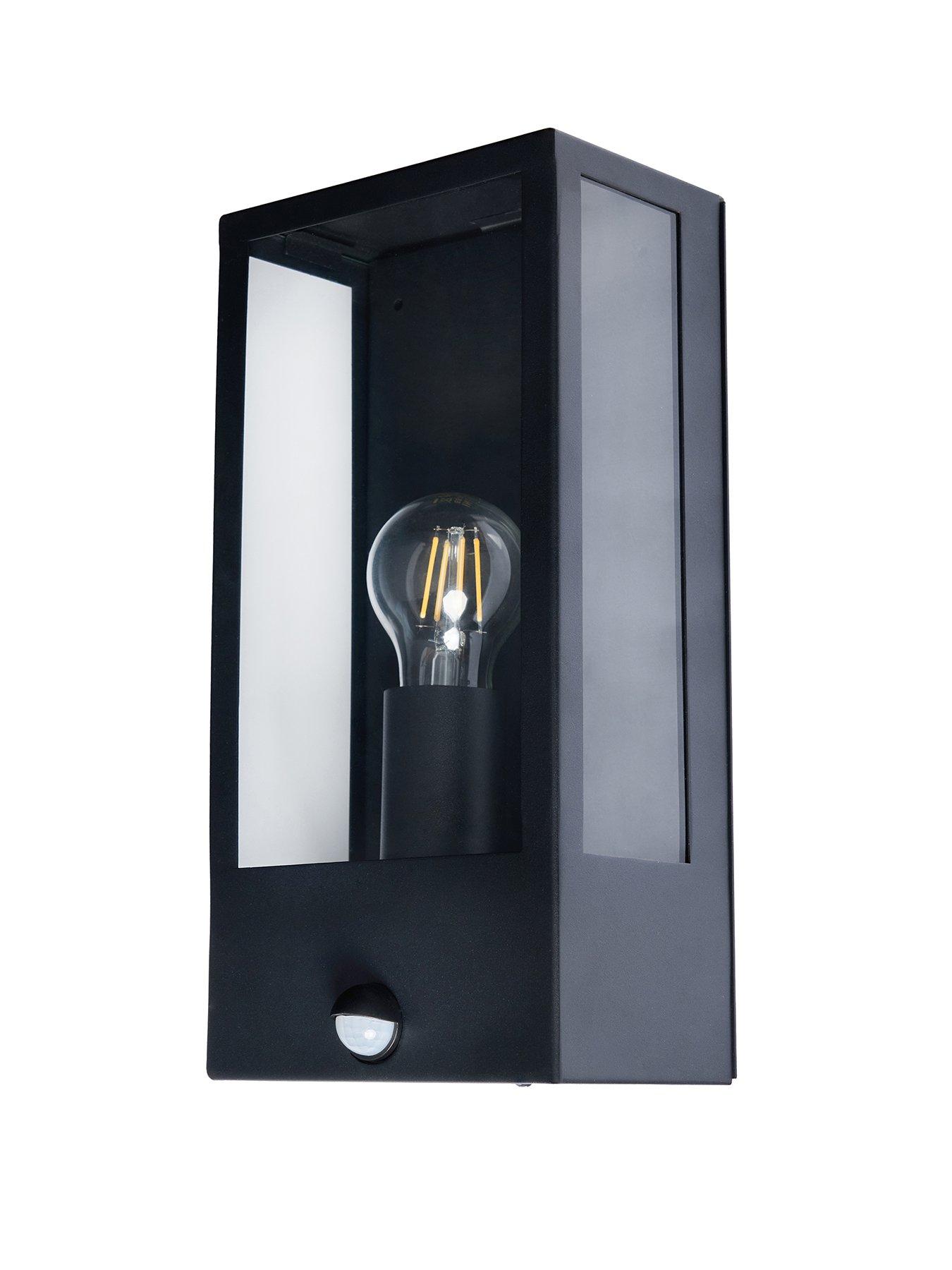 zinc-minerva-wall-lantern-with-pirstillFront