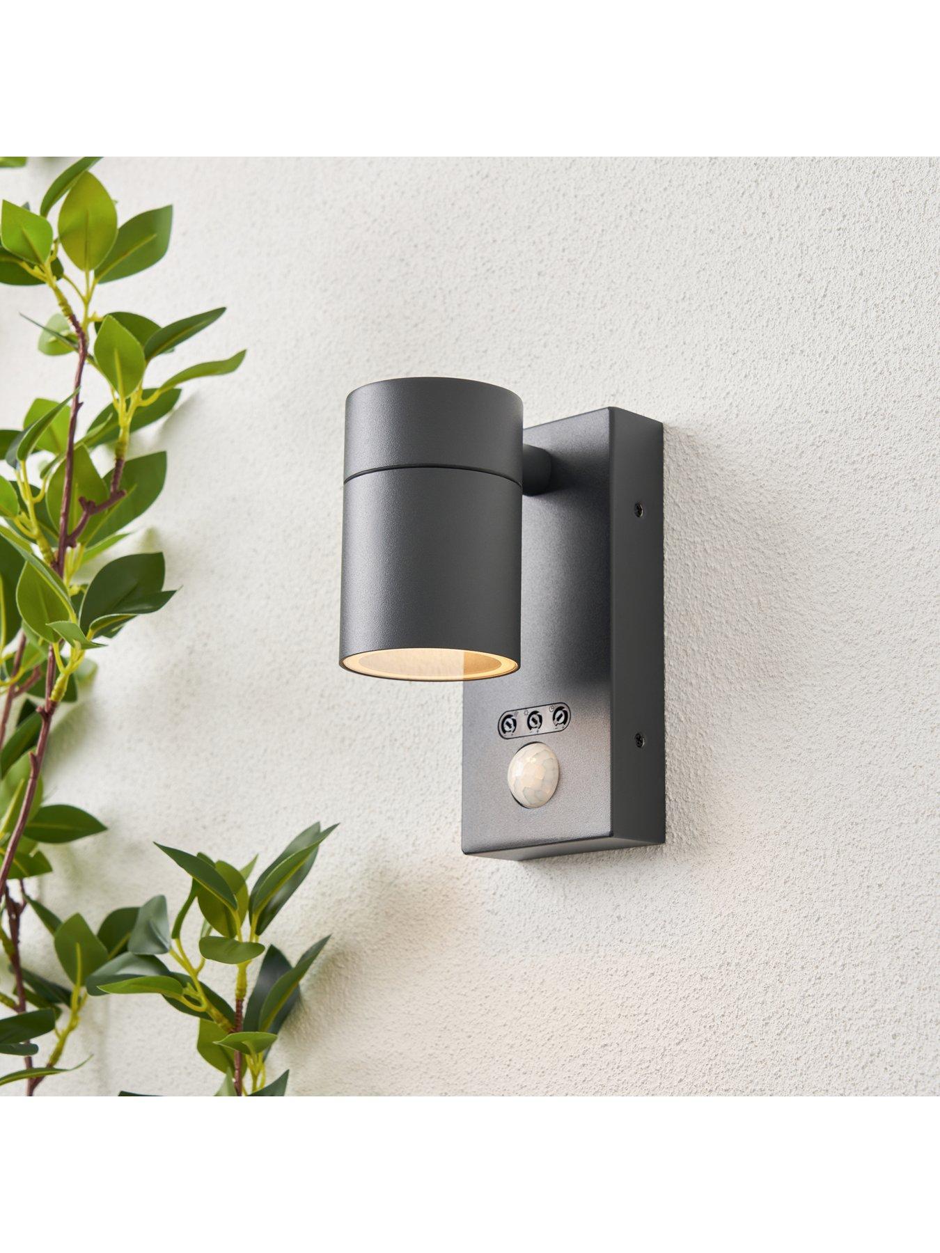 zinc-leto-ip65-1lt-fixed-gu10-wall-light-w-or-pir-anth