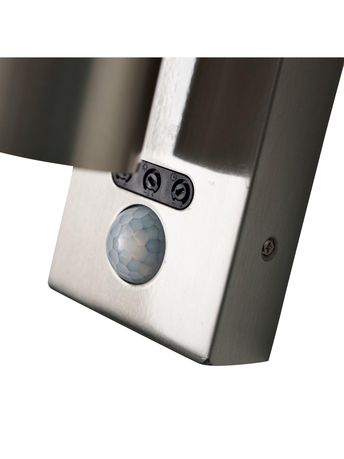 Image 4 of 7 of Zinc Leto IP65 2lt GU10 Wall Light w OR PIR SST