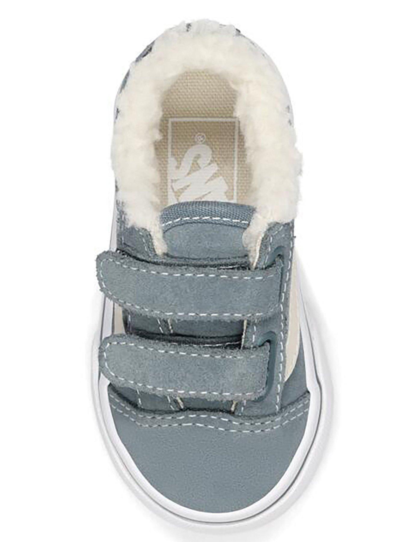 vans-toddler-old-skool-velcro-trainers-greyoutfit
