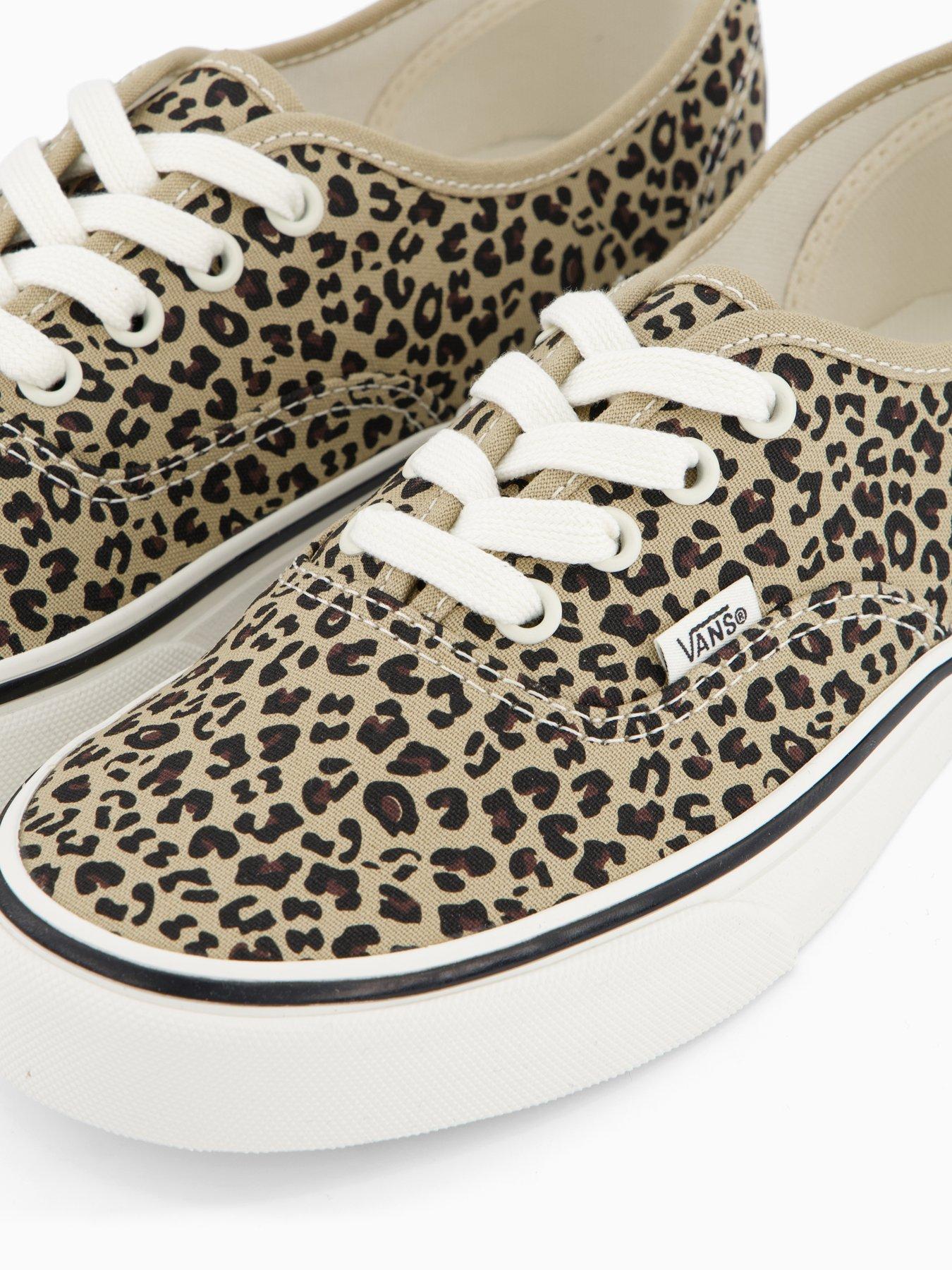 Image 5 of 7 of Vans Womens Authentic Canvas Shoes&nbsp;- Leopard Print