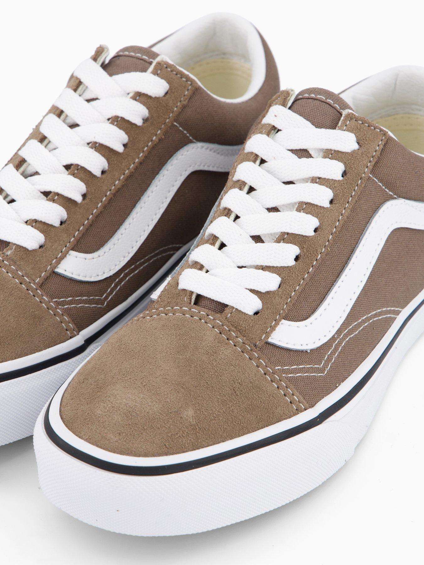 Image 5 of 7 of Vans Junior Old Skool Trainers - Brown