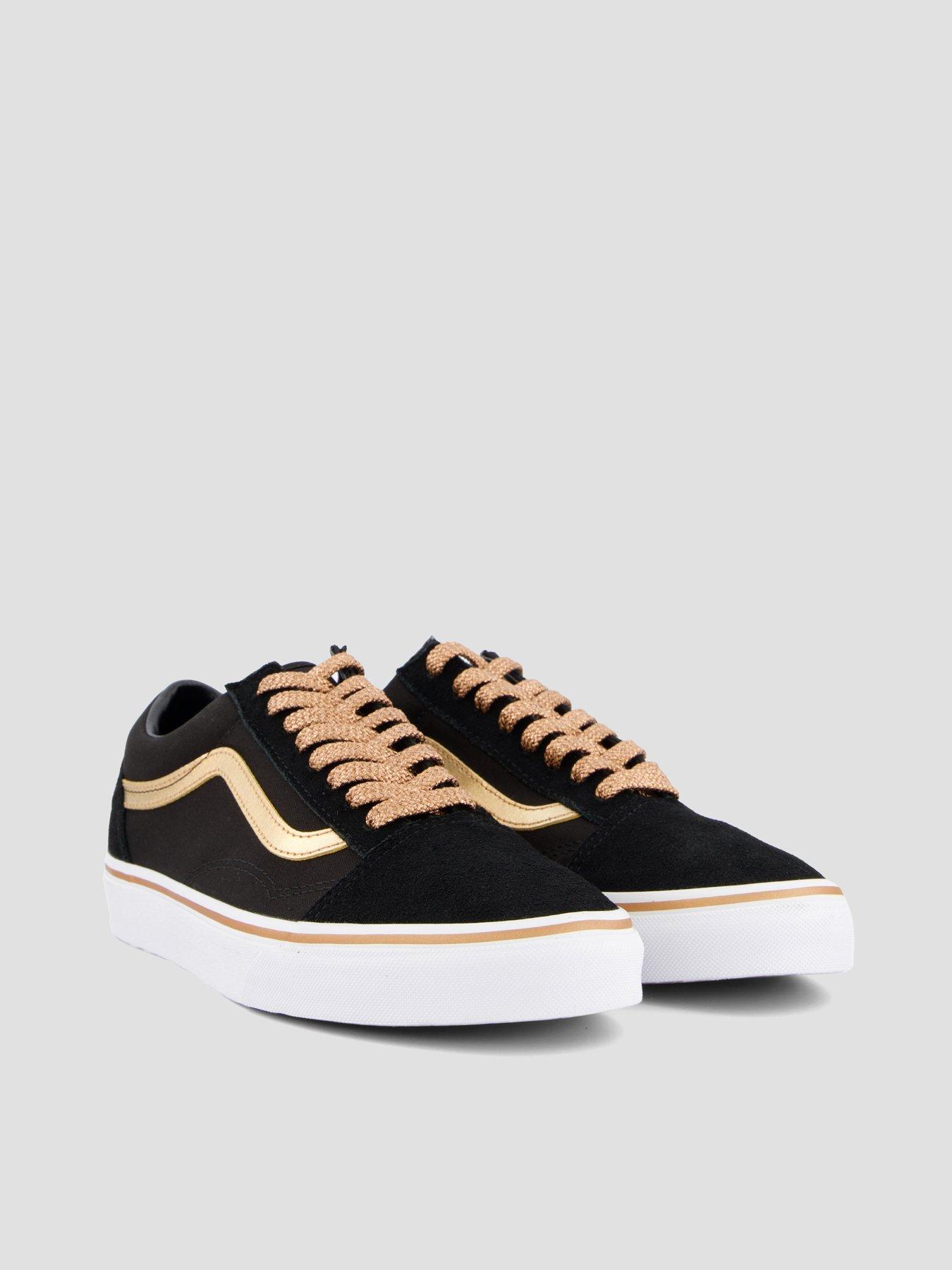 Image 6 of 7 of Vans Unisex Old Skool Trainers - Metallic Pop Black
