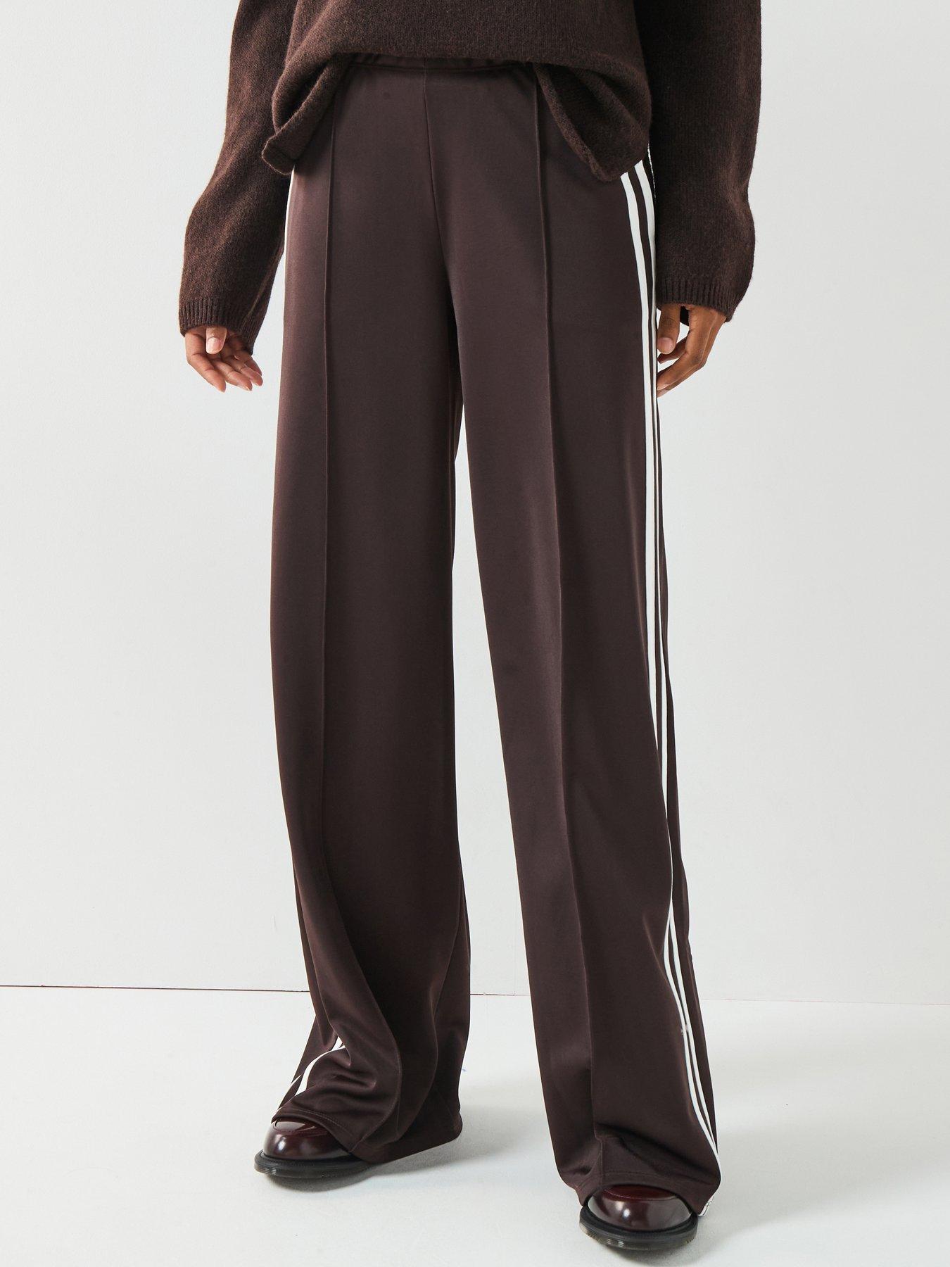 the-very-collection-wide-leg-high-waisted-side-stripe-jogger-brown