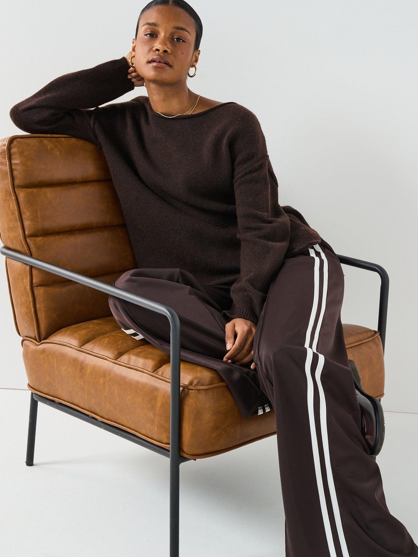 the-very-collection-wide-leg-high-waisted-side-stripe-jogger-browndetail