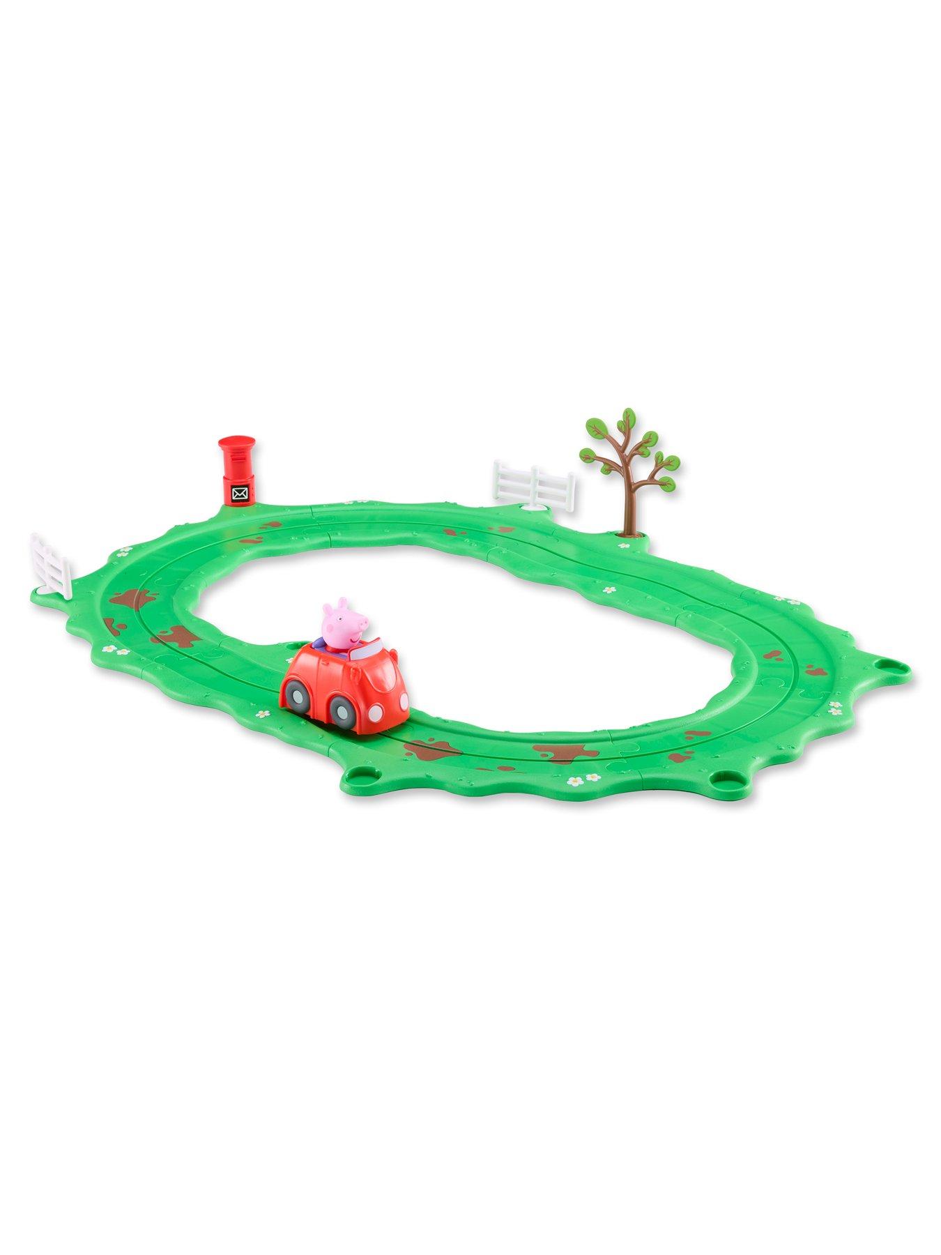 peppa-pig-whizz-around-peppa-little-red-car-setdetail