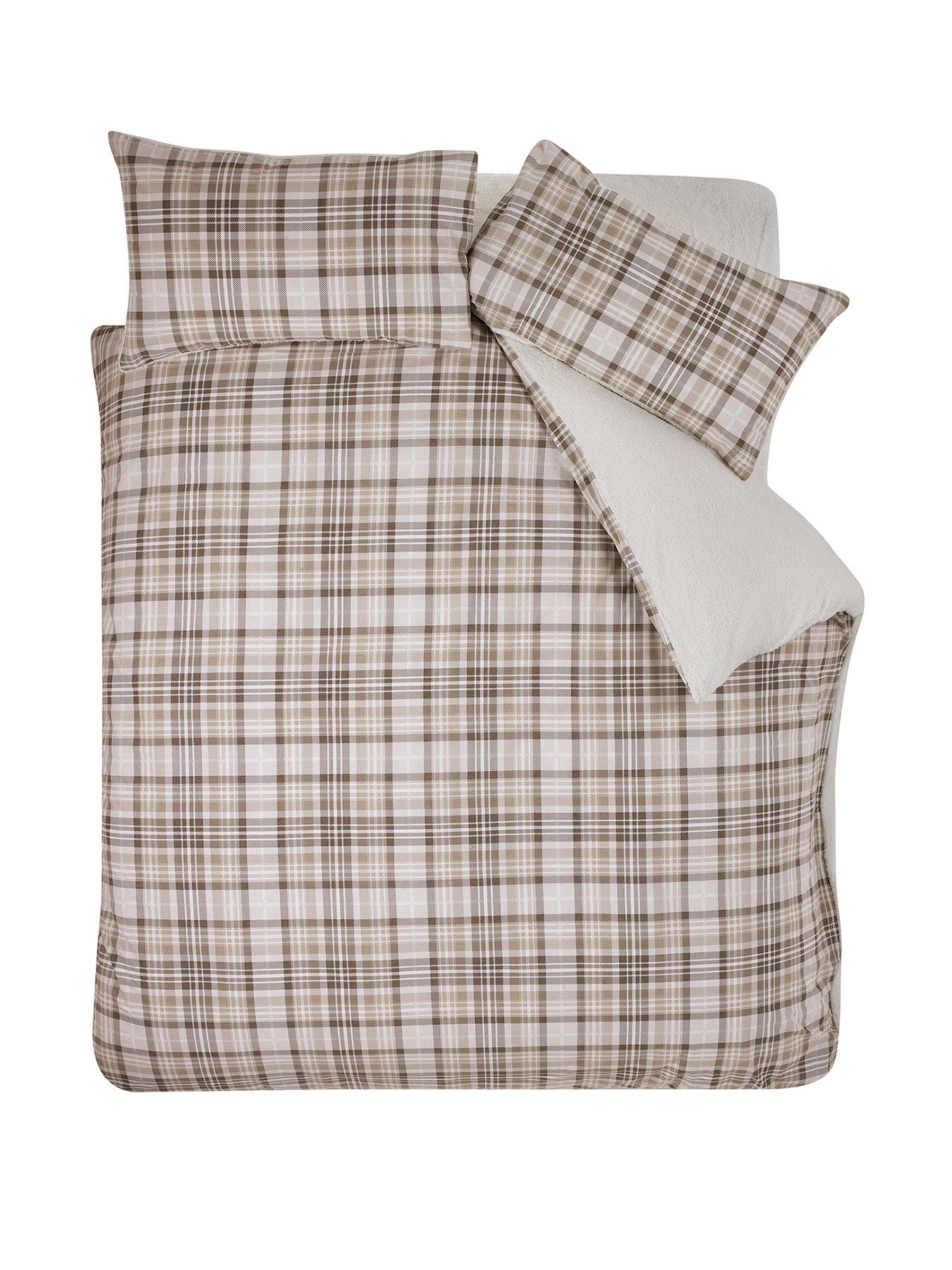 catherine-lansfield-cosy-sherpa-check-duvet-set-naturalstillFront