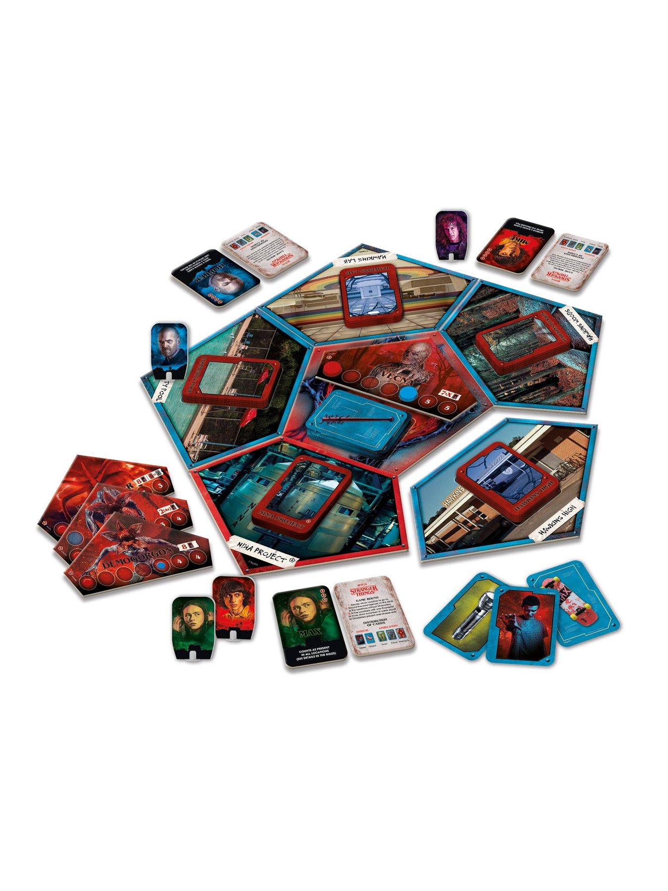 Image 2 of 3 of Clementoni Stranger Things&nbsp;-&nbsp;Friends Don't Lie Board Game