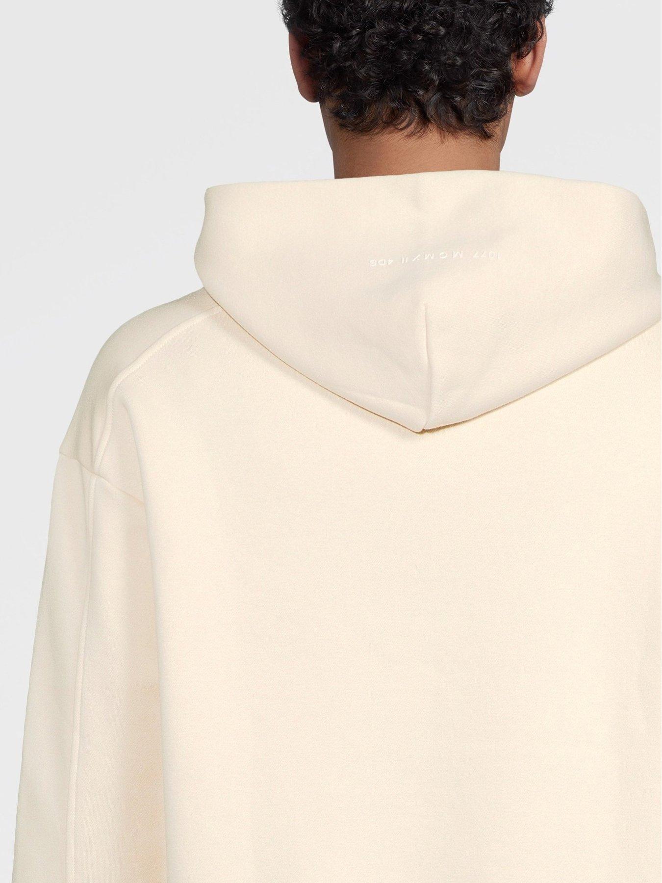 river-island-essentials-regular-fit-hoodie-off-whiteoutfit