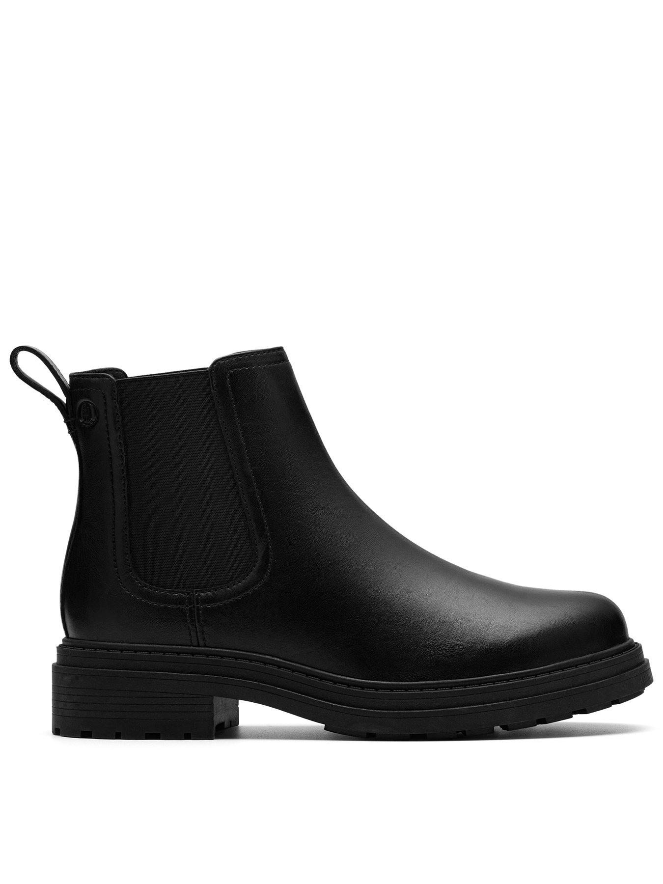 Clarks Orinoco3 Lane Leather Boots - Black