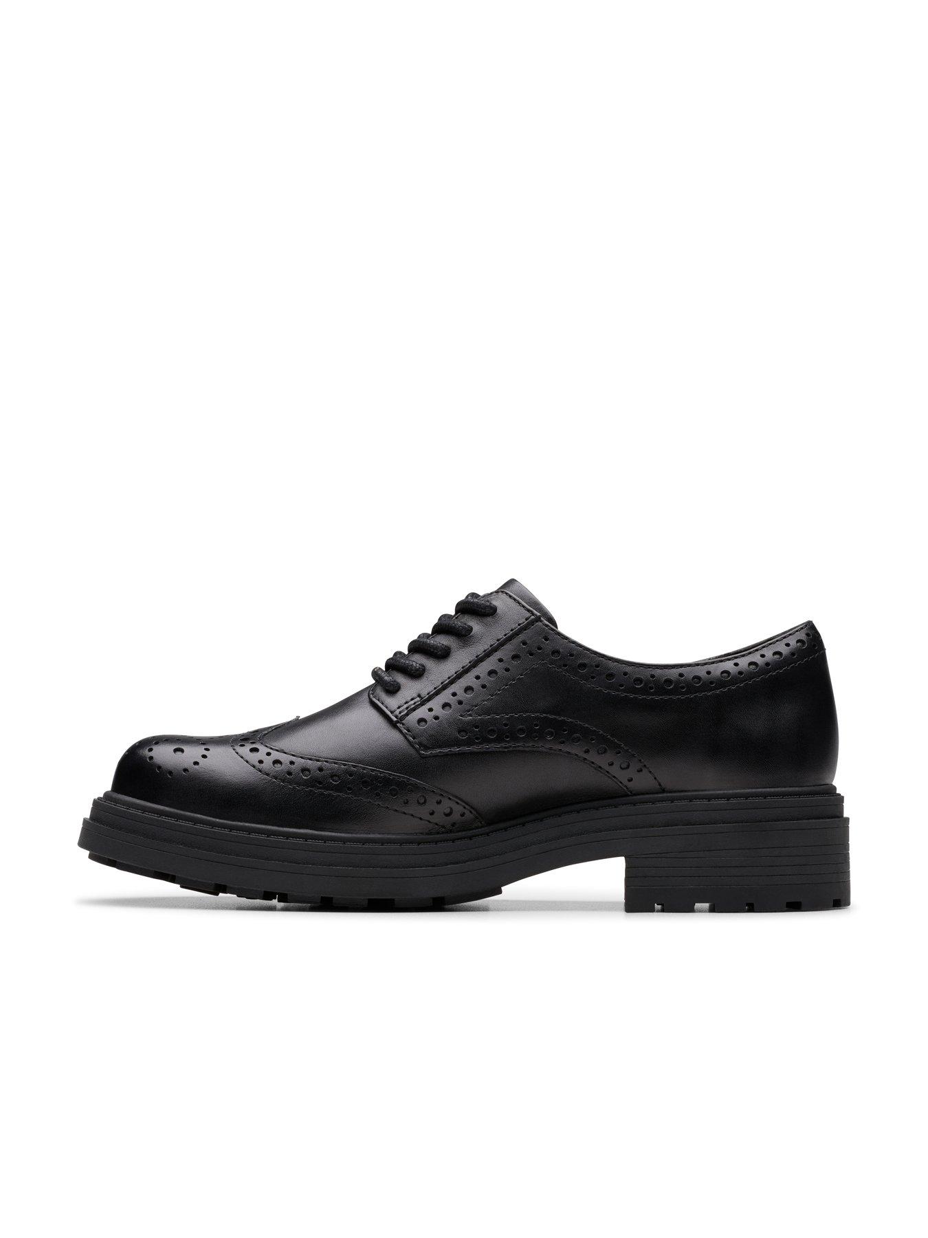 Image 6 of 6 of Clarks Wide Fit Orinoco3 Derby Shoes - Black