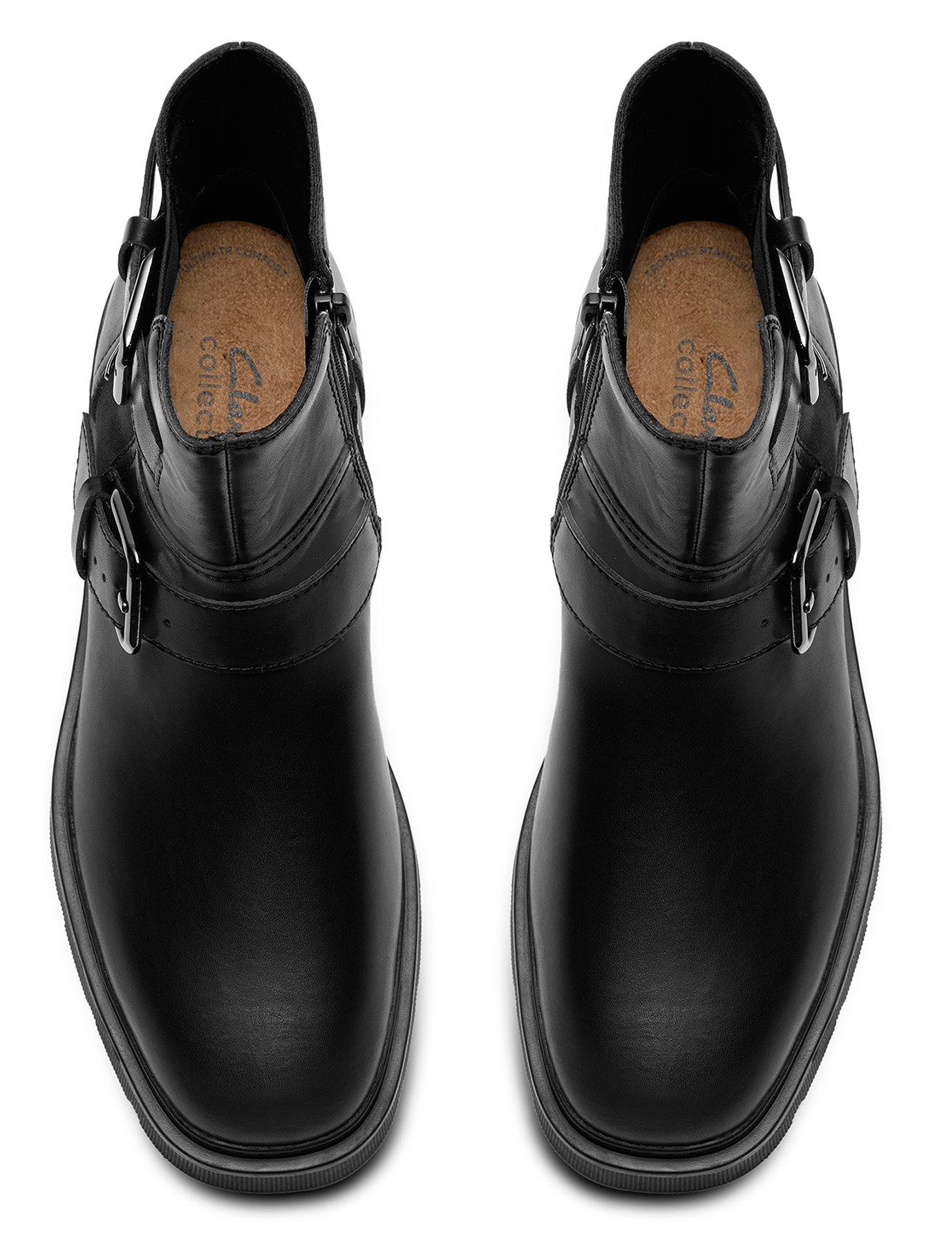 clarks-wide-fit-lauryl-bay-boots-blackoutfit