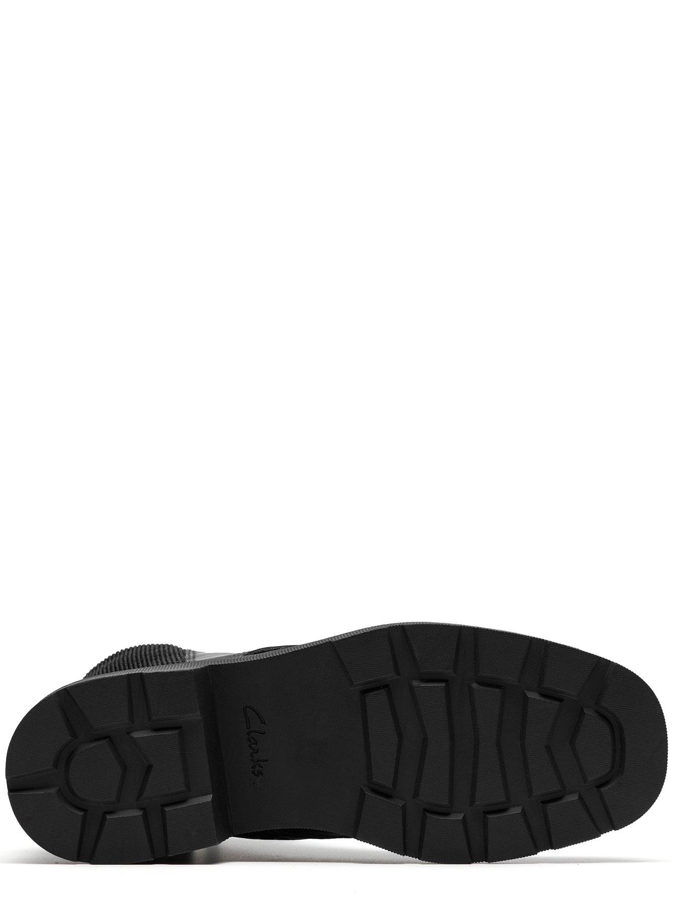 clarks-lauryl-west-boots-blackdetail