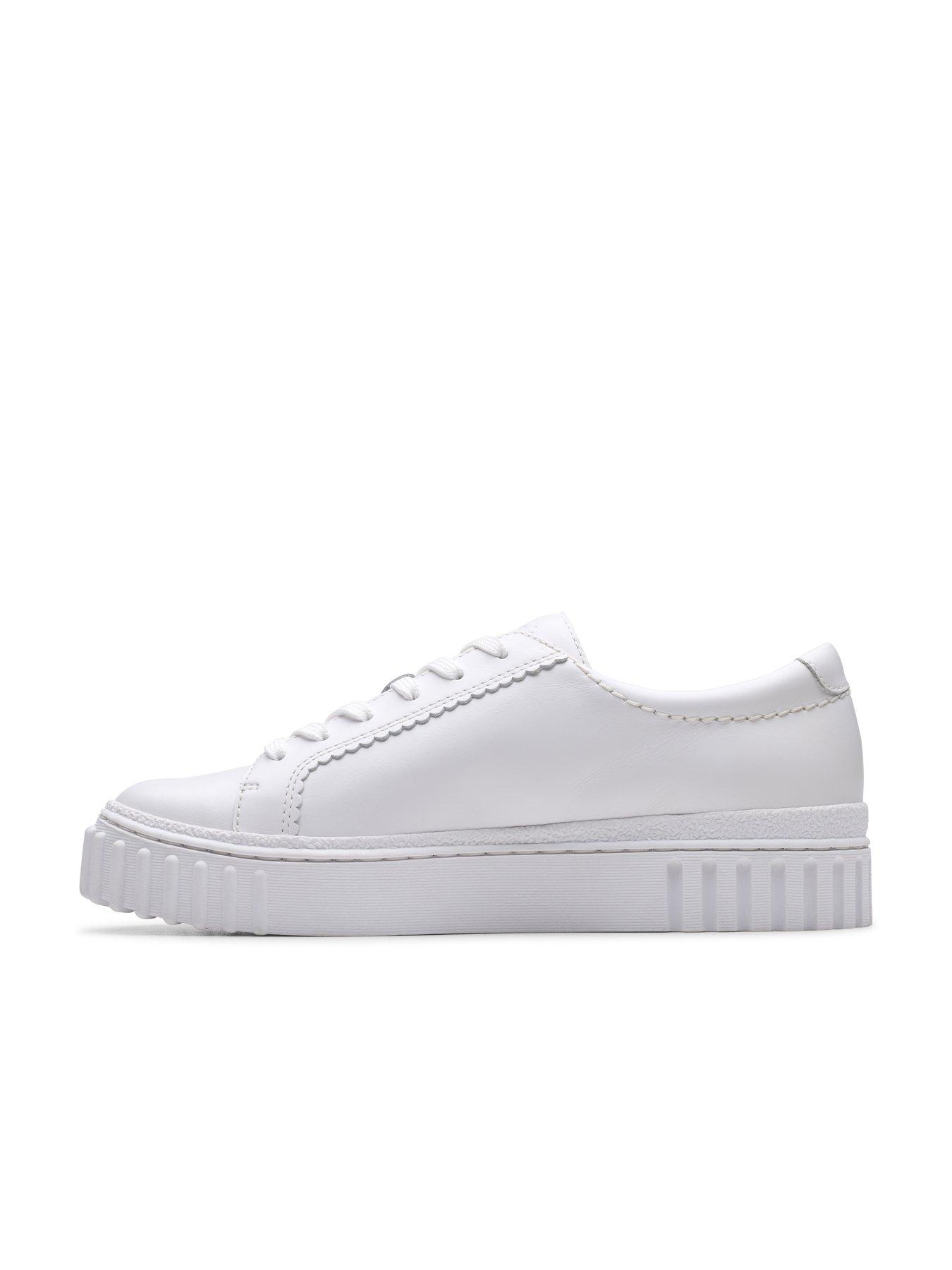 Image 6 of 6 of Clarks Wide Fit Mayhill Walk Trainers - White