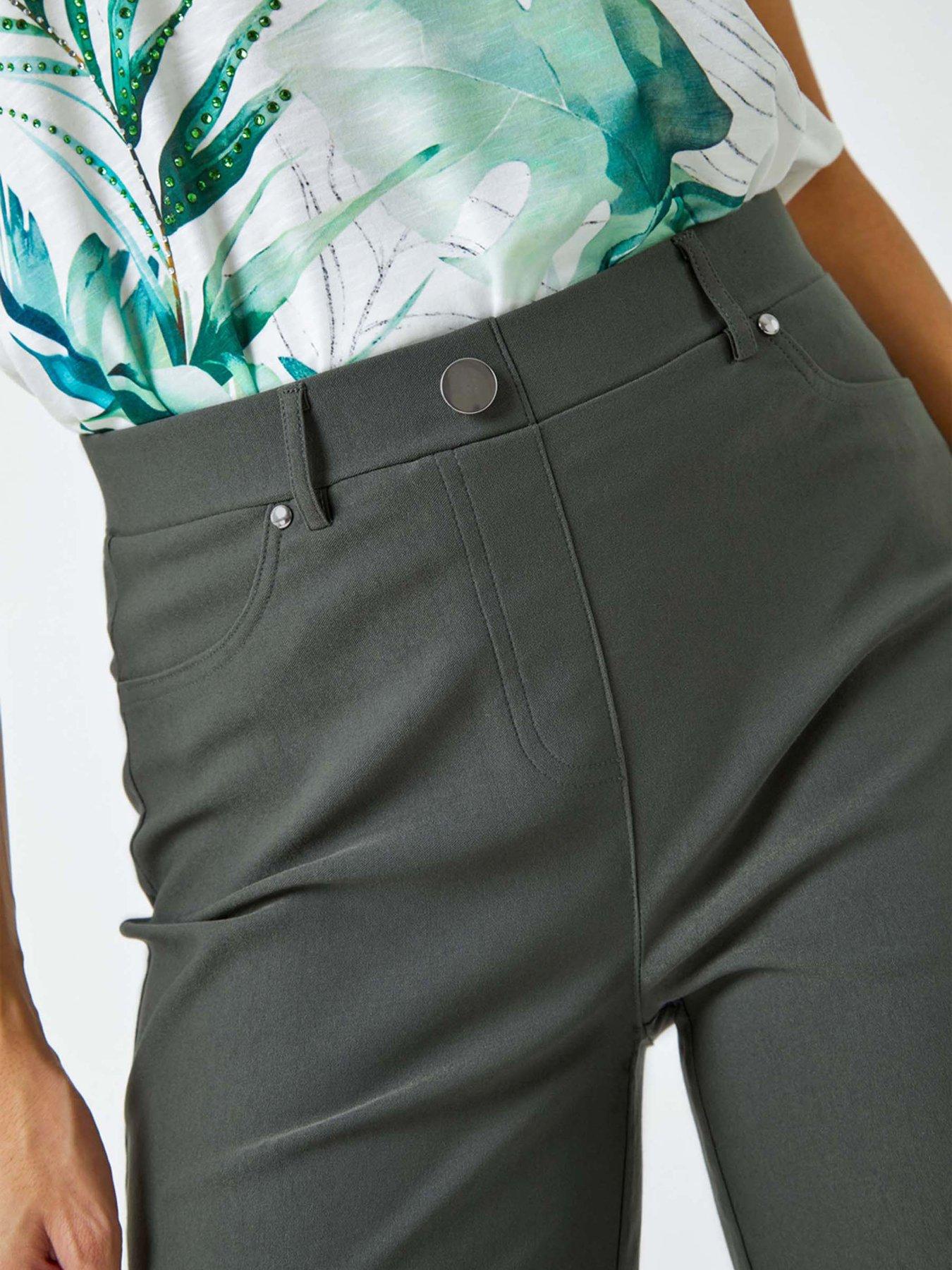 roman-elastic-waist-turn-up-stretch-shorts-forestoutfit