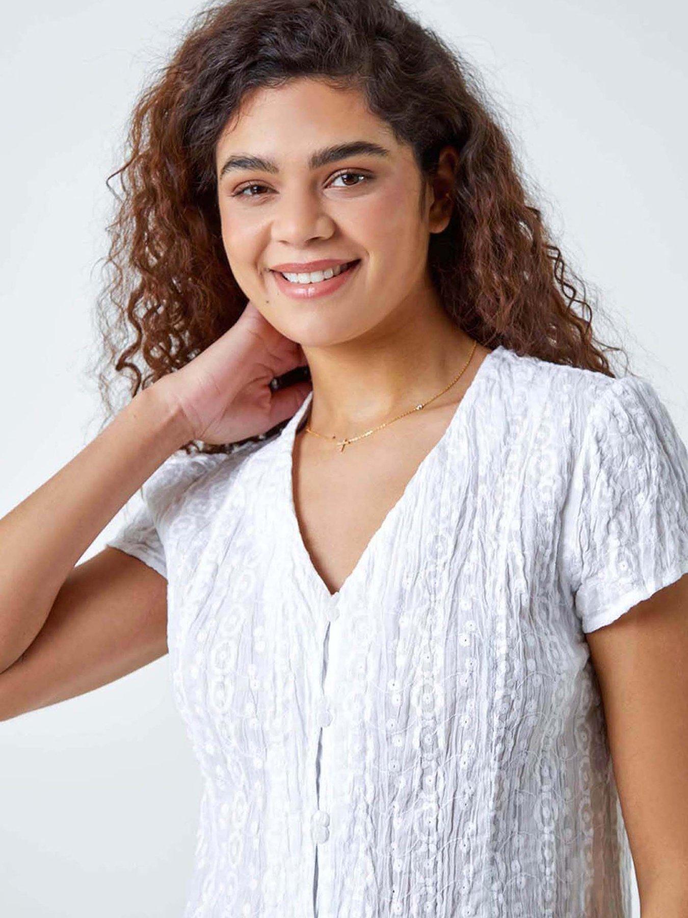 roman-cotton-embroidered-crinkle-blouse-whiteoutfit
