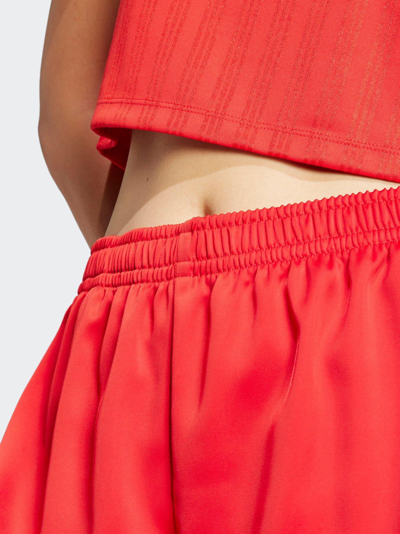adidas-originals-womens-sprinter-shorts--redoutfit