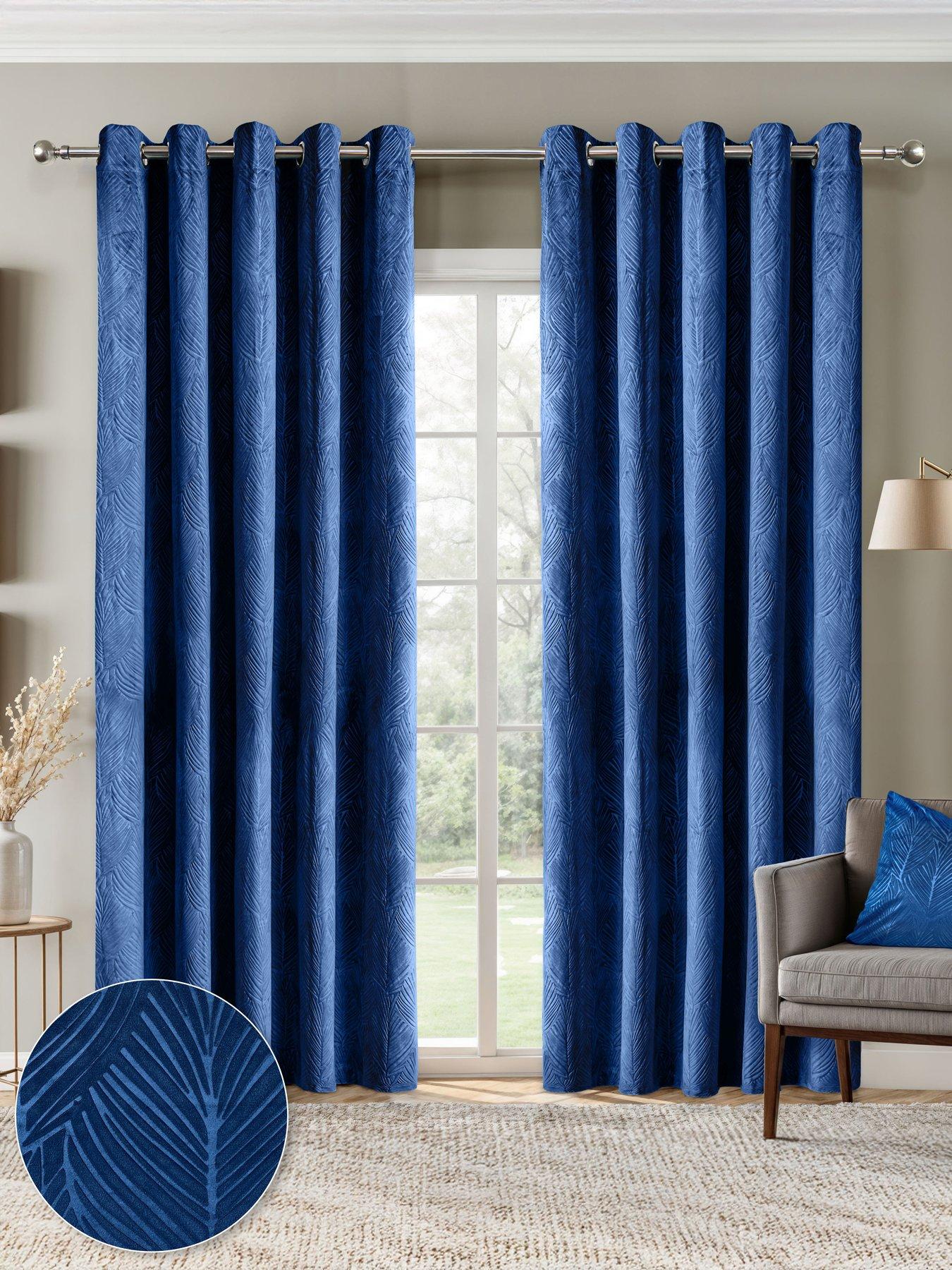 the-very-collection-leaf-velvet-eyeletsnbspblackout