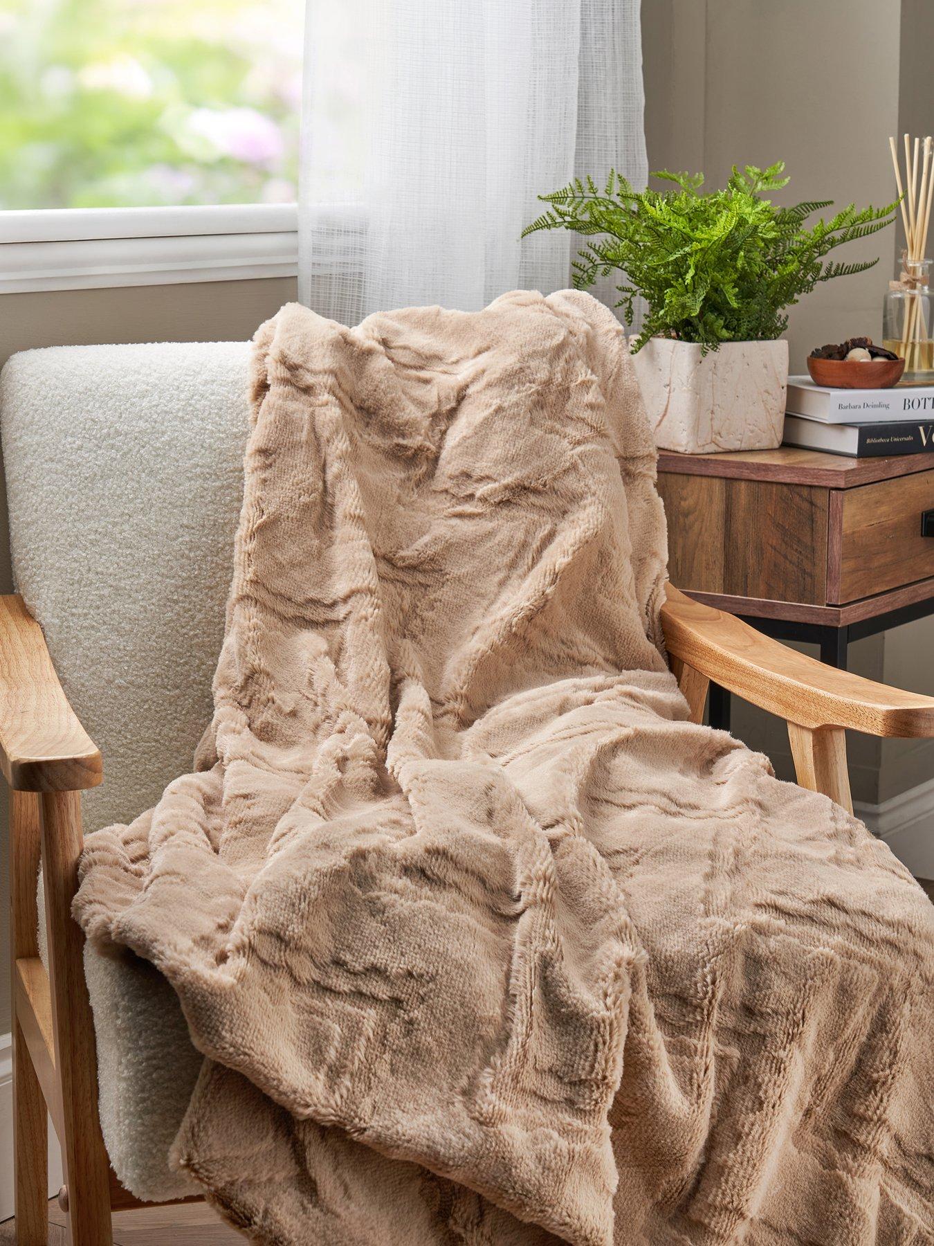 Very Home Chevron Faux Fur Throw