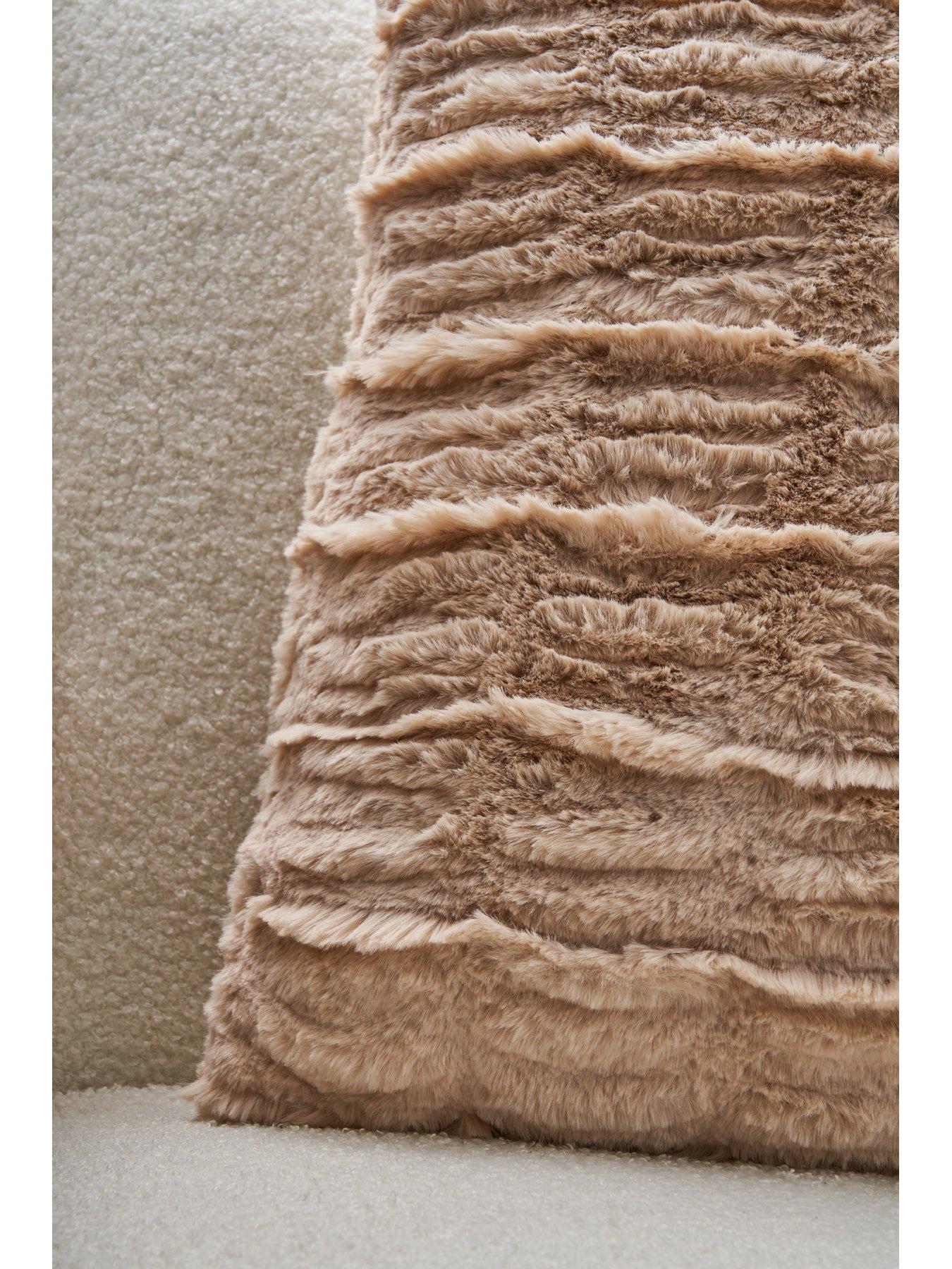 the-very-collection-nouveau-faux-fur-ruched-cushionback