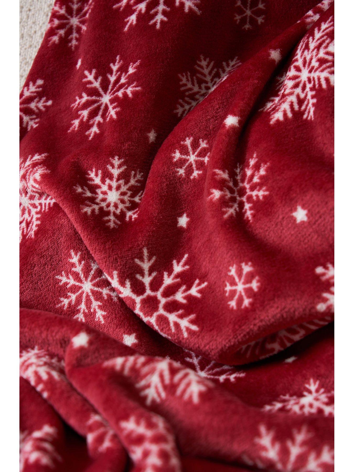very-home-christmas-snow-flake-throwback